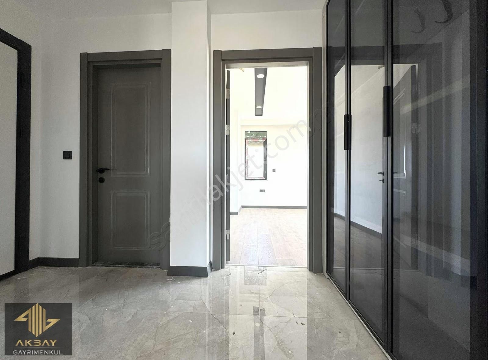 İskanlı Abonelikleri Hazır Oturumlu Sitede Cep Mutfak Arakat 2+1 - Görsel 35