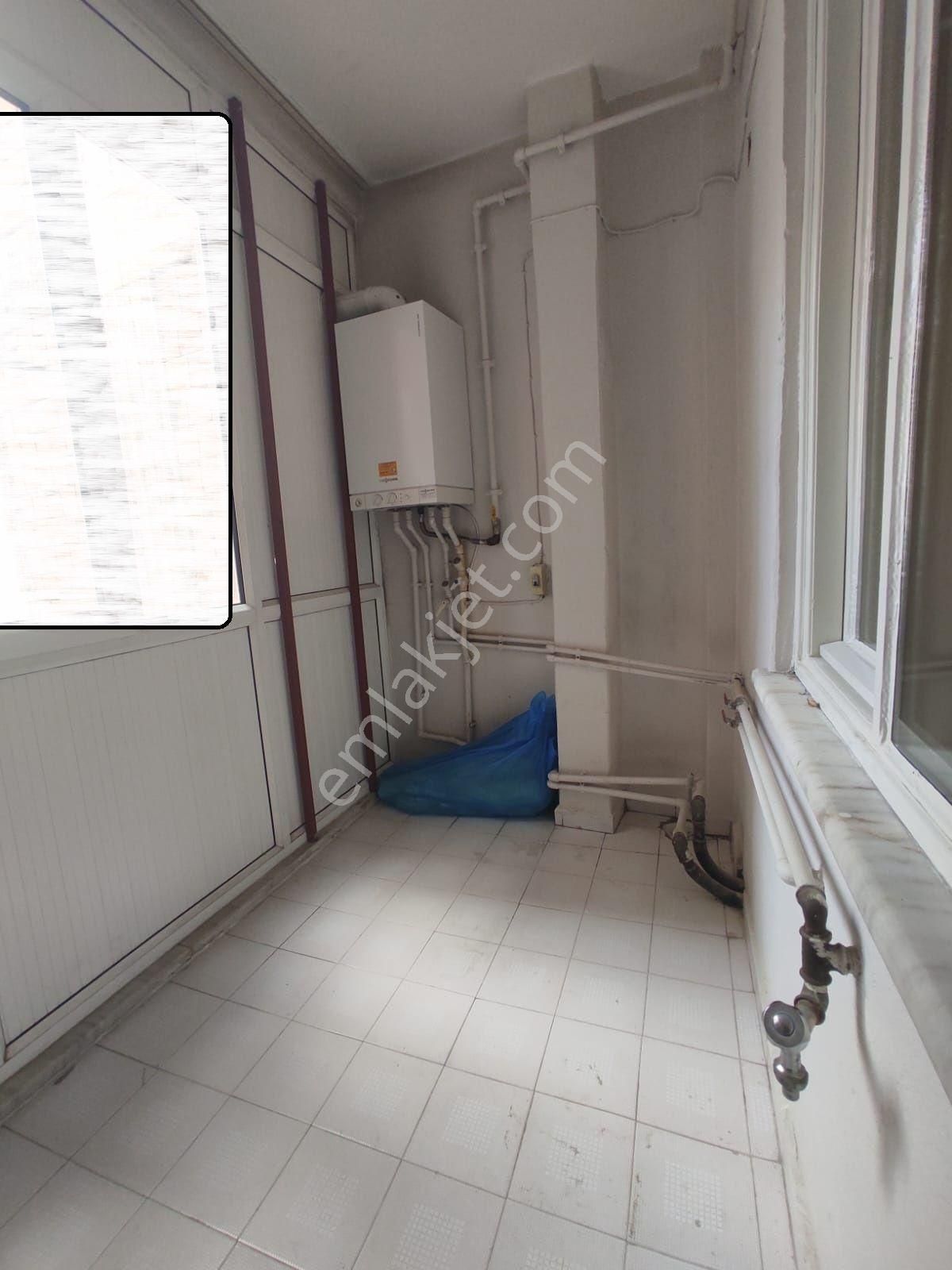 Ender Uysal Gayrimenkulden Satılık Fesleğen De 3+1 Balkonlu Çok Geniş Daire.. - Görsel 25