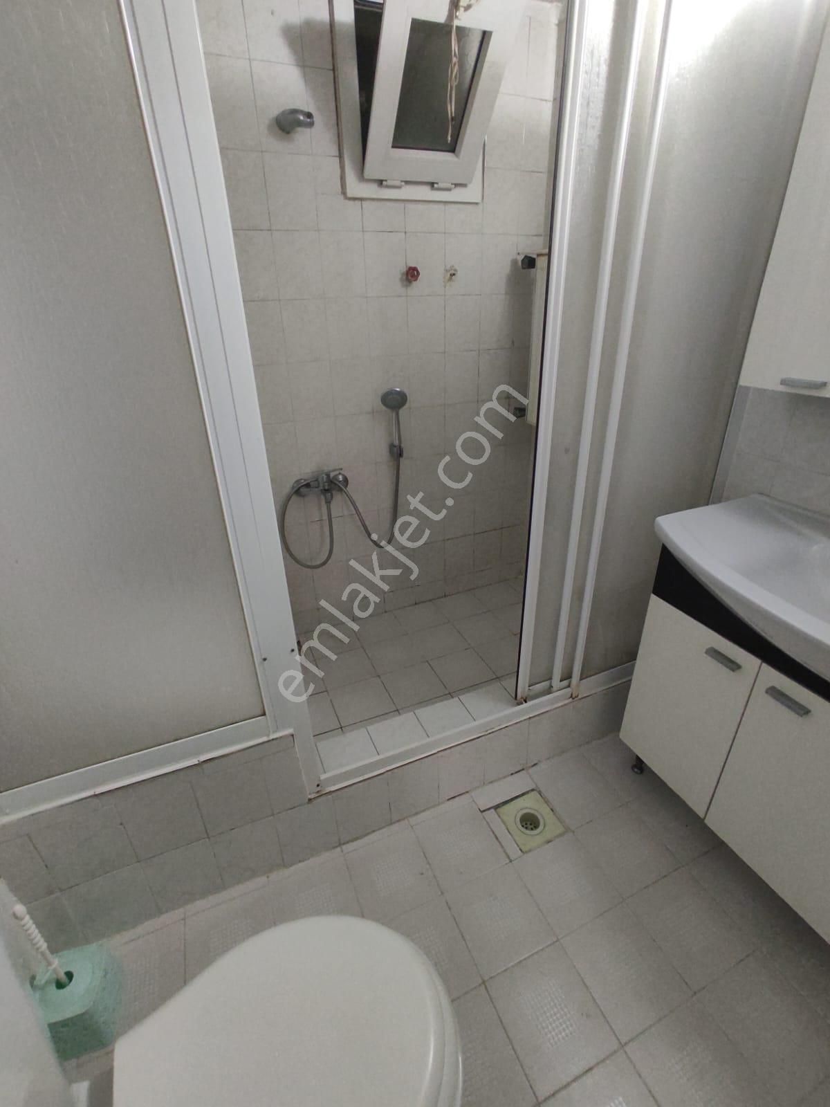 Ender Uysal Gayrimenkulden Satılık Fesleğen De 3+1 Balkonlu Çok Geniş Daire.. - Görsel 28