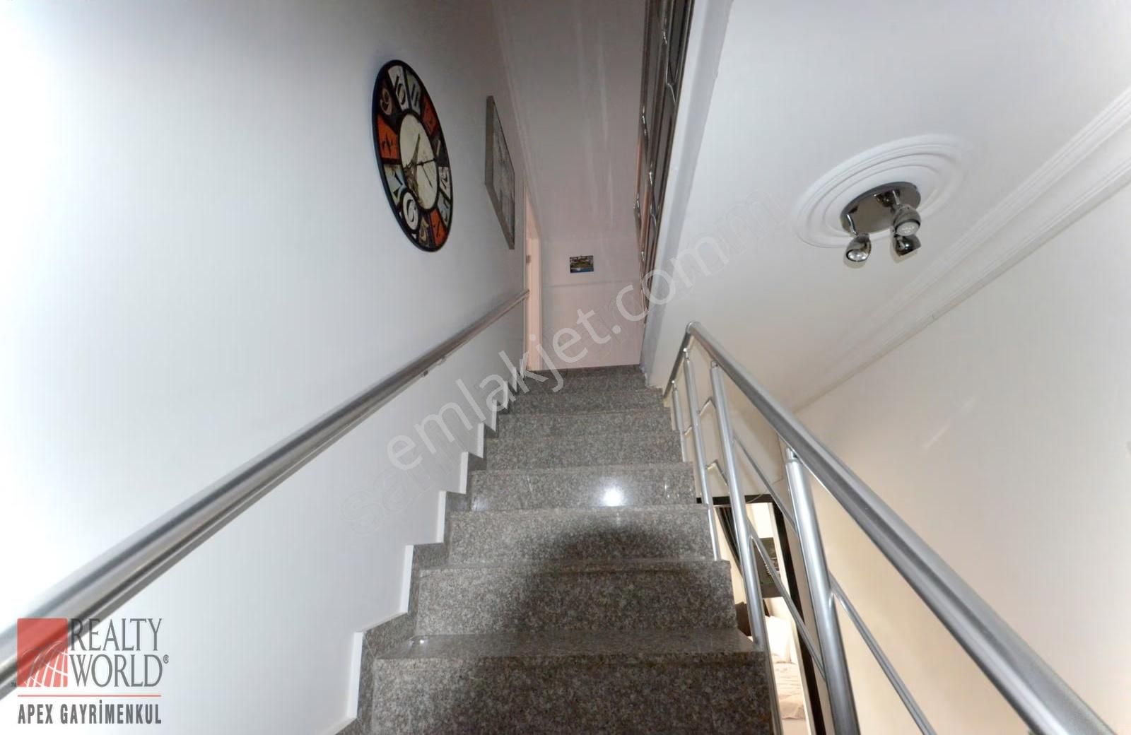 Liman Mahallesinde Eşyalı Kiralık 3+1 Dubleks - Görsel 22