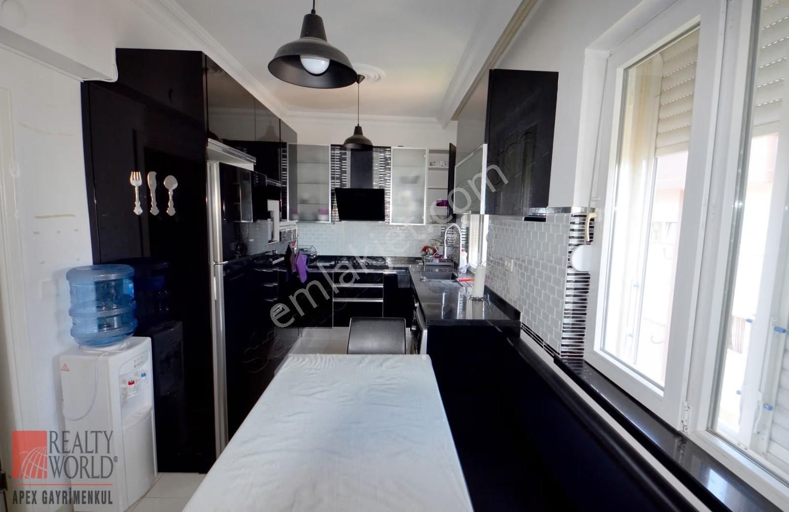 Liman Mahallesinde Eşyalı Kiralık 3+1 Dubleks - Görsel 24