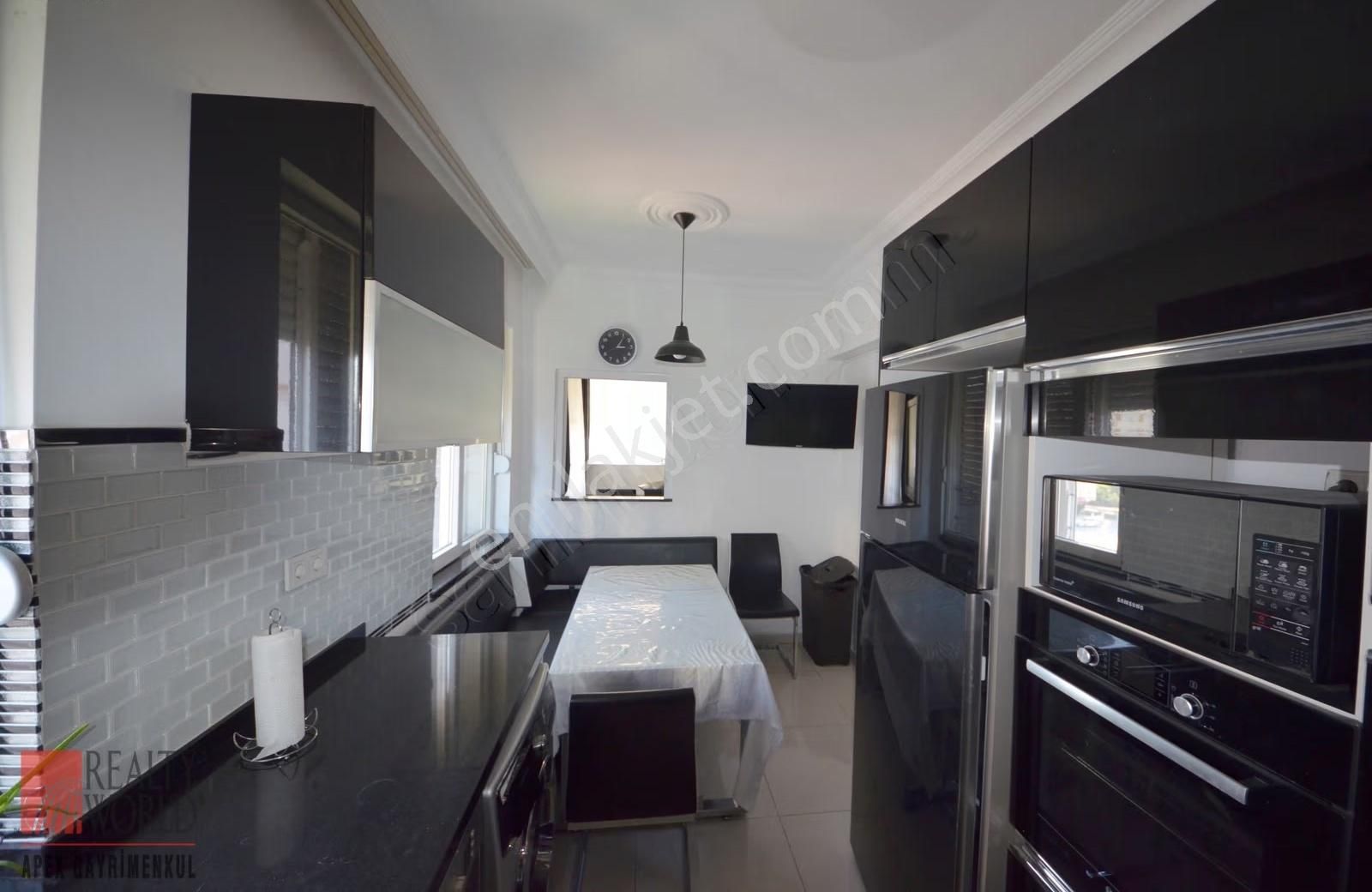Liman Mahallesinde Eşyalı Kiralık 3+1 Dubleks - Görsel 13