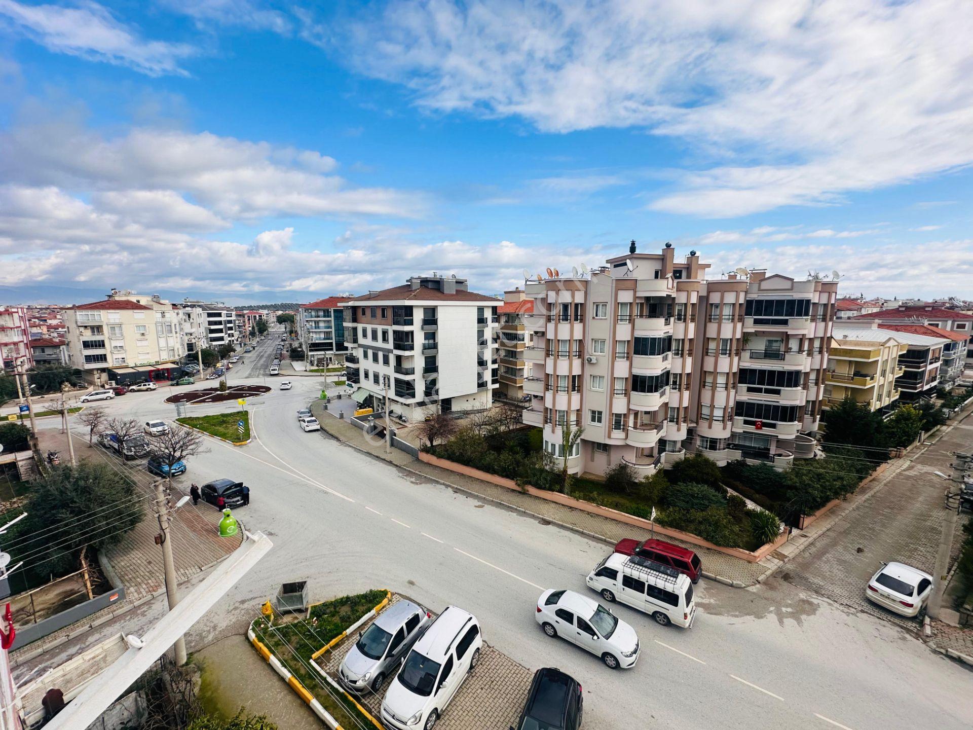 A Plus Gayrimenkulden Cadde Üzerinde Bakımlı 3+1 Satılık Daire - Görsel 25