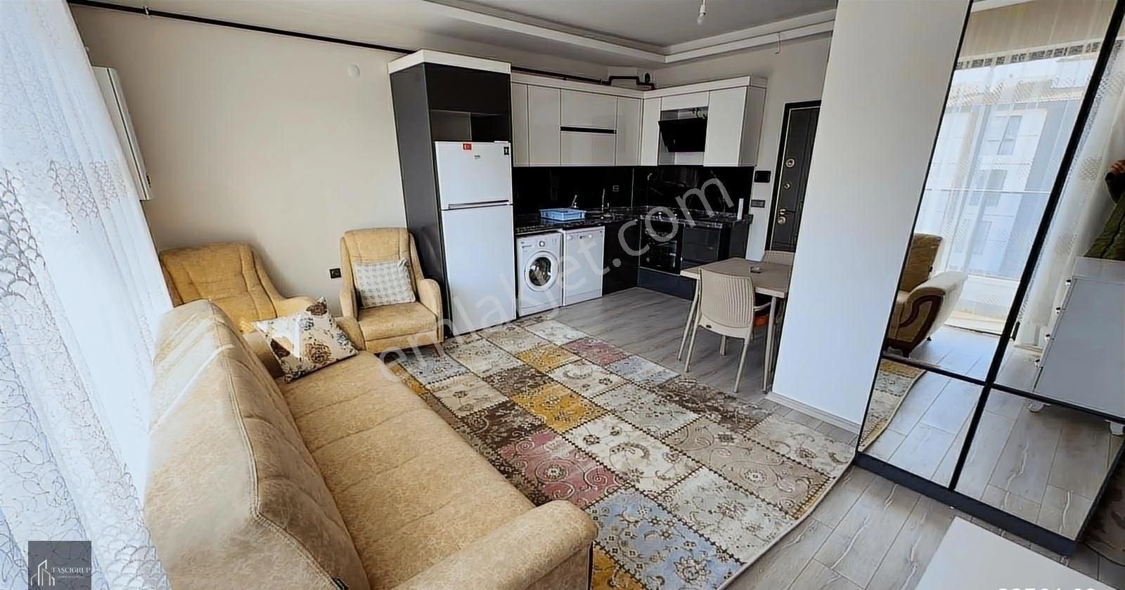 Taşcı Grup Gayrimenkul'den İncek'te Sıfır Eşyalı Kiralık 1+1 - Görsel 3