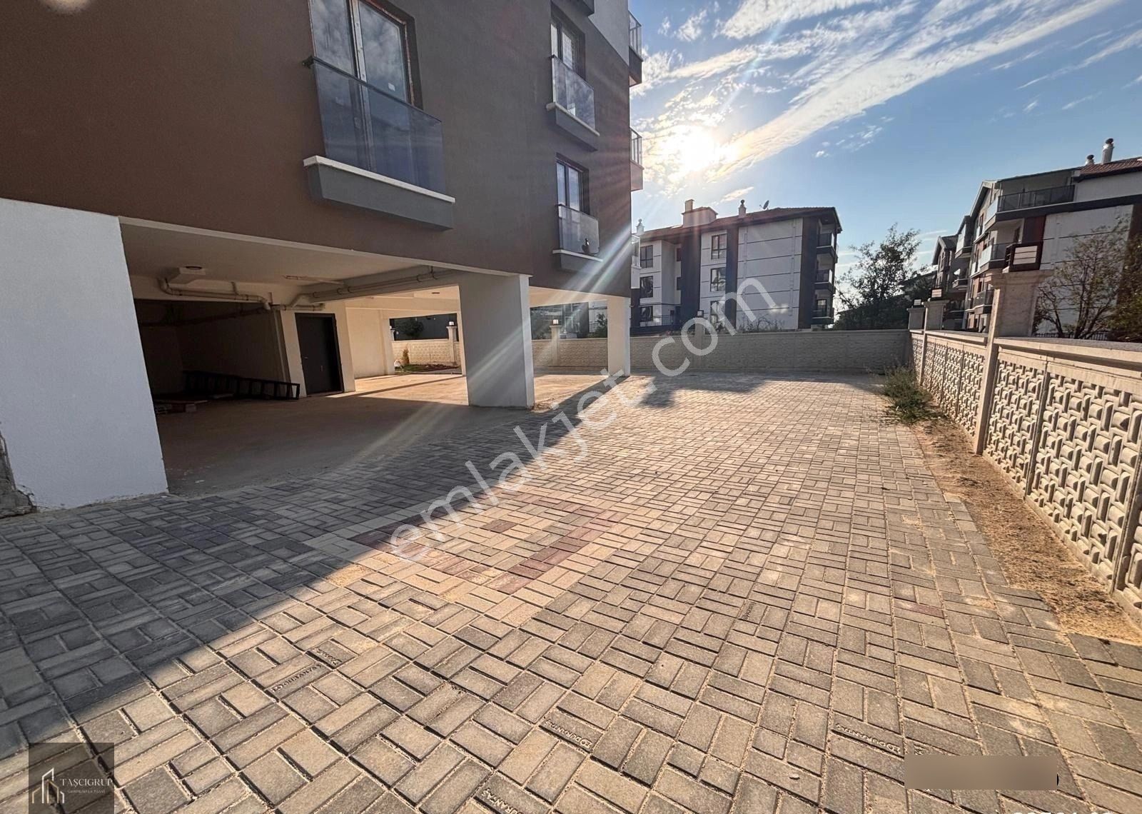 Taşcı Grup Gayrimenkul'den İncek'te Sıfır Eşyalı Kiralık 1+1 - Görsel 21