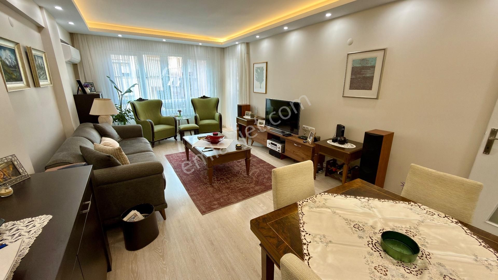 Göztepe’de Sahile 3 Dakika Masrafsız 2. Kat Satılık 2.5+1 Daire - Görsel 5