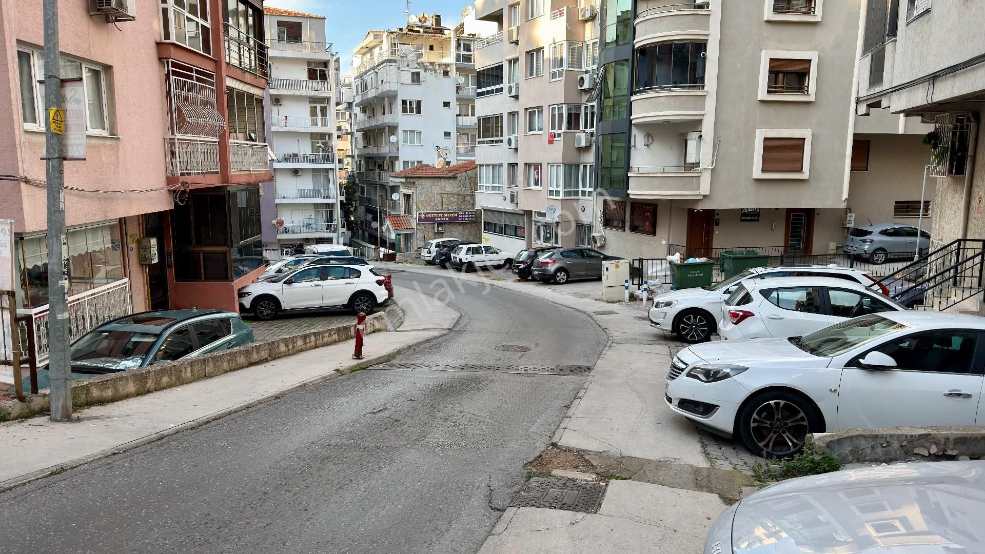 Göztepe’de Sahile 3 Dakika Masrafsız 2. Kat Satılık 2.5+1 Daire - Görsel 32