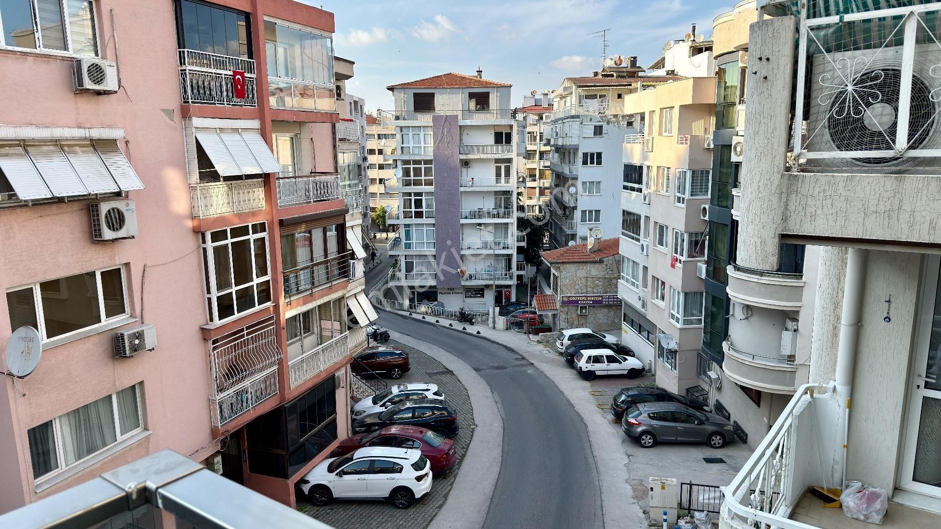 Göztepe’de Sahile 3 Dakika Masrafsız 2. Kat Satılık 2.5+1 Daire - Görsel 6