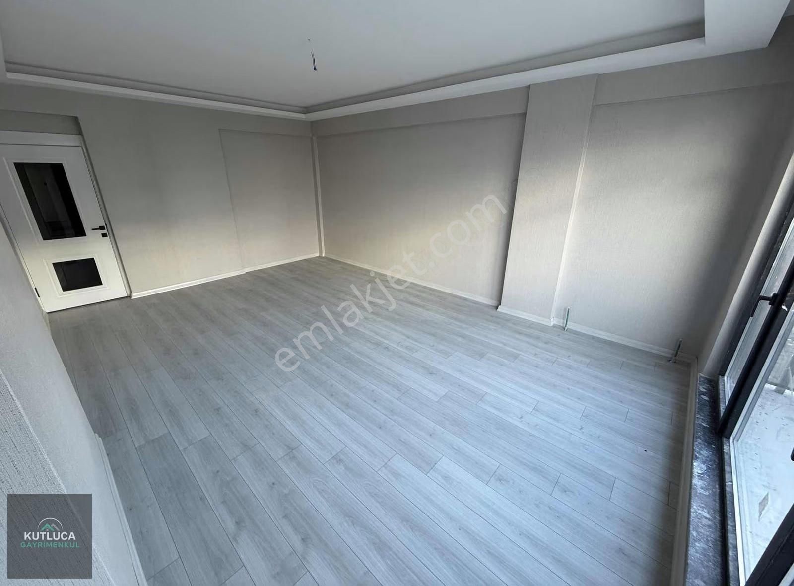 3+1 Cadde Üzeri Sağlık Ocağı Okul Ve Market Yakını Sıfır İskanlı - Görsel 17