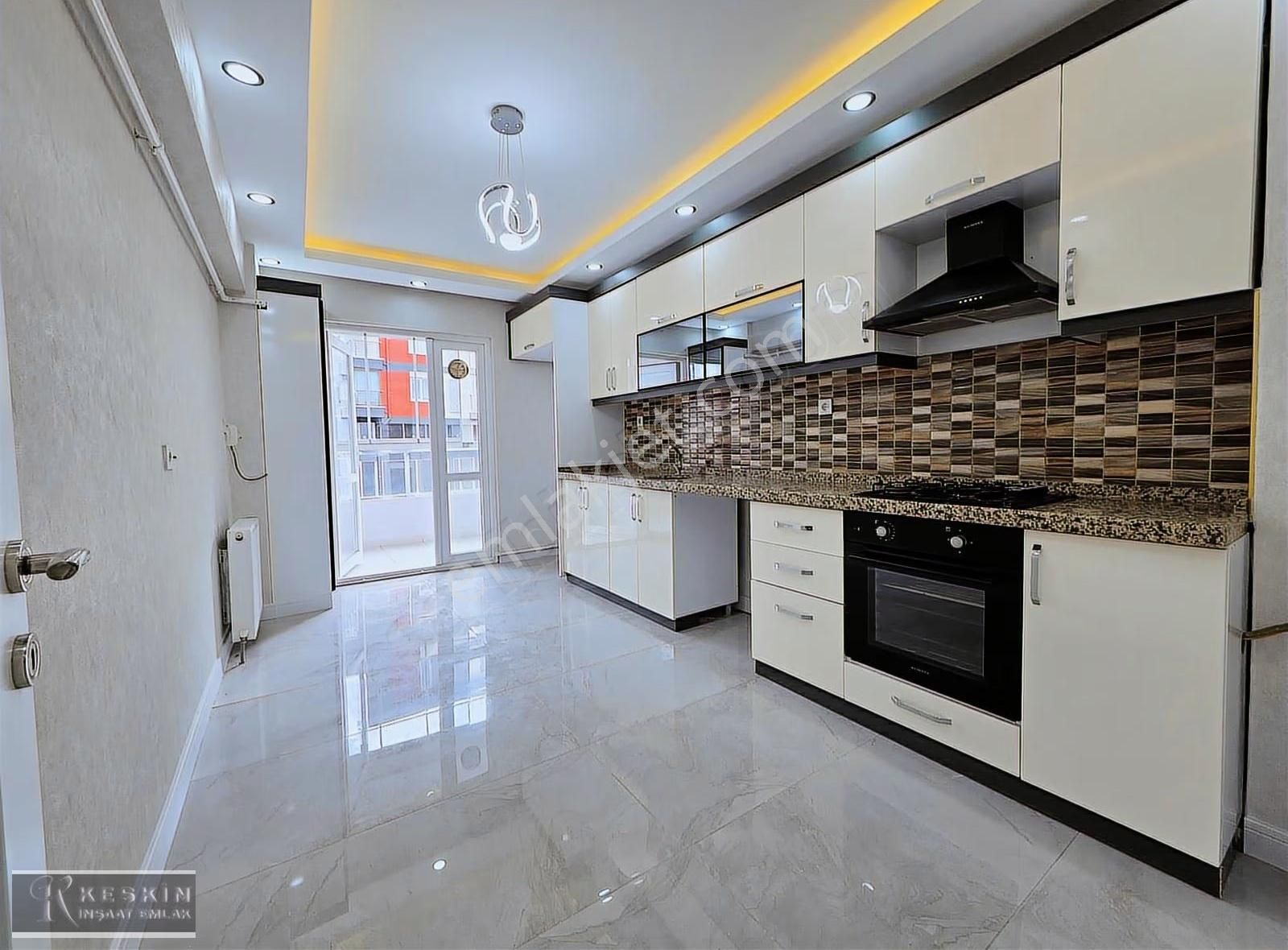 Keçiören Bağlum Merkezde 1.kat 3+1 Full Yapılı Yeni Bina Satılık - Görsel 8