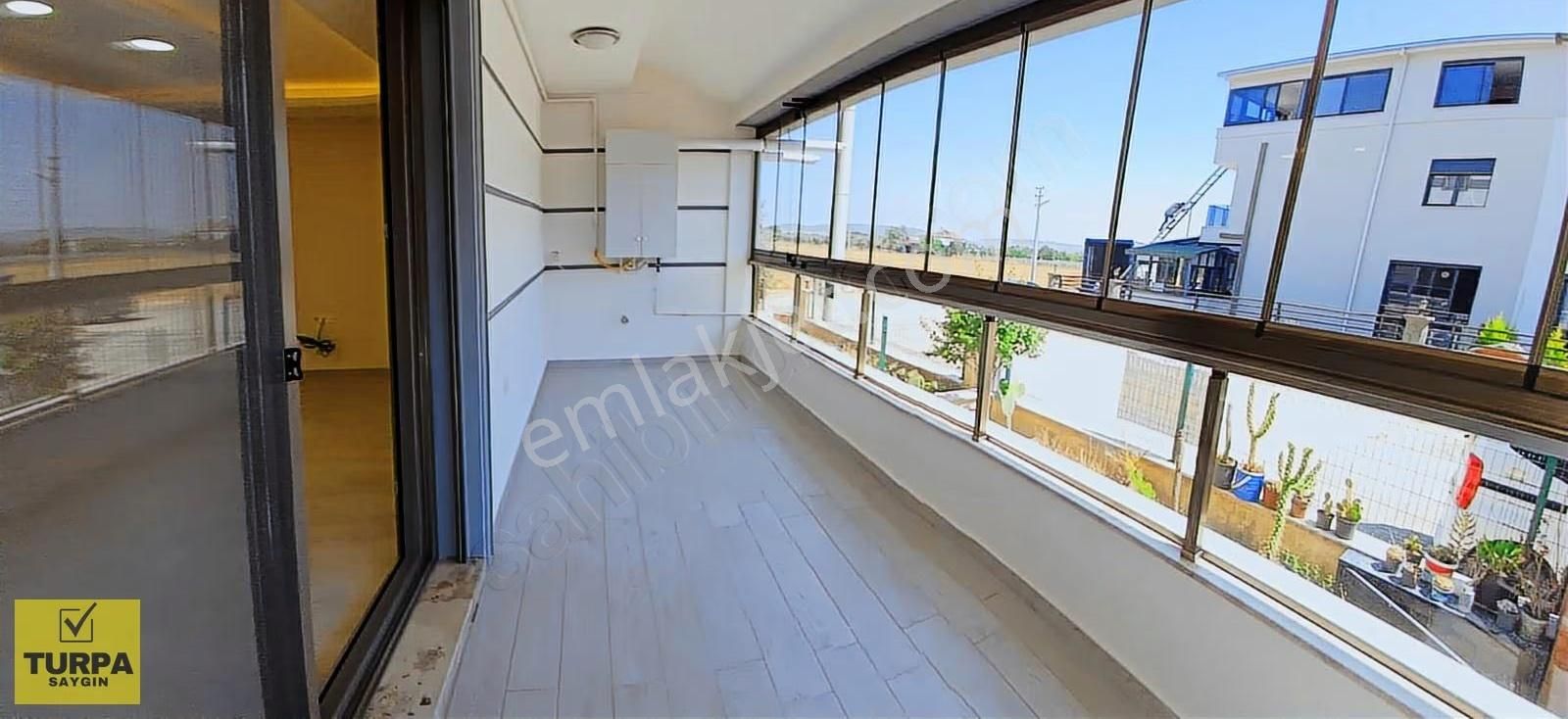 Menderes Mithatpaşa Mahallesi Satılık 4+1 Villa - Görsel 20