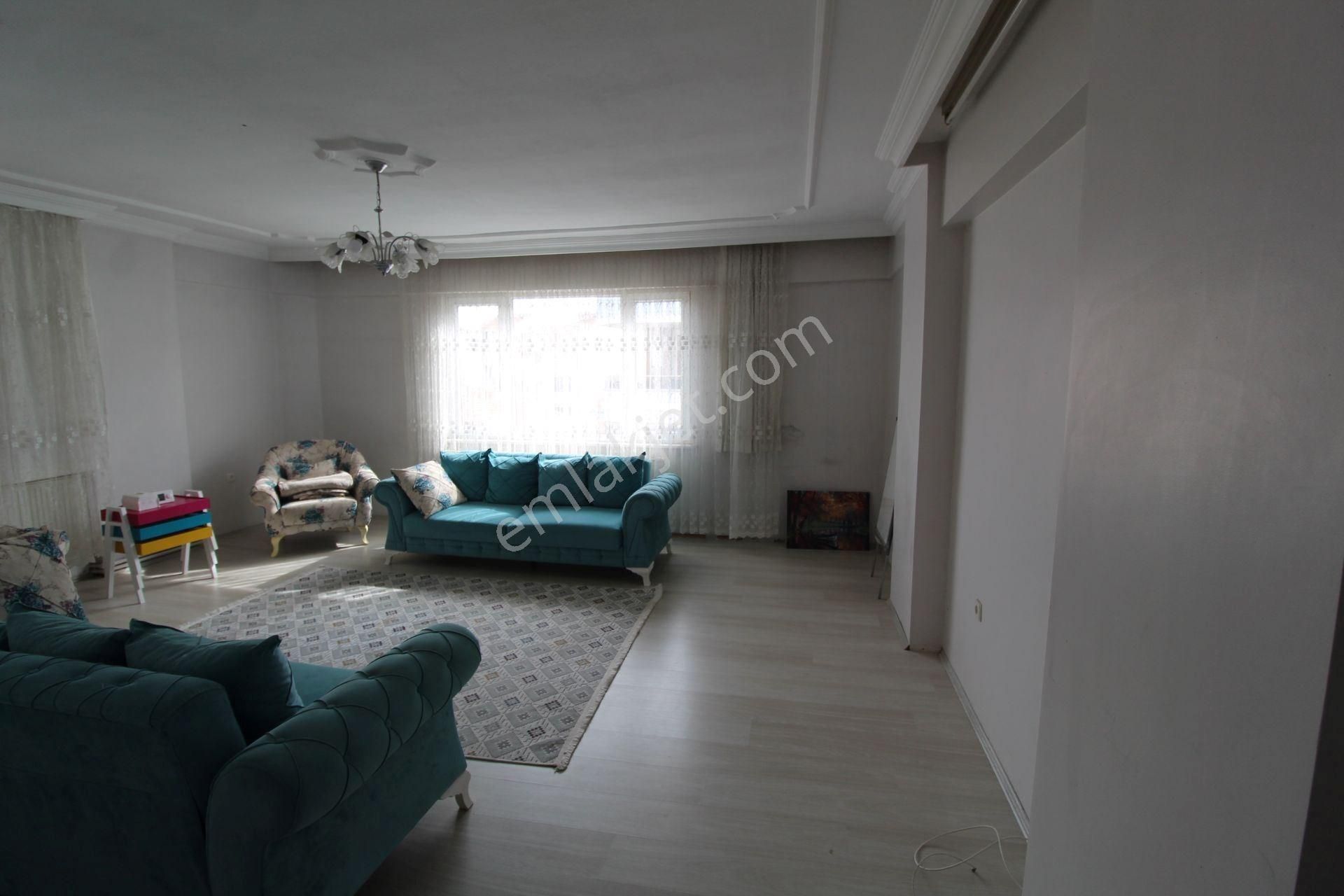 Startkey Yönden Bahçelievlerde 2+1 Eşyalı Kiralık Daire - Görsel 12