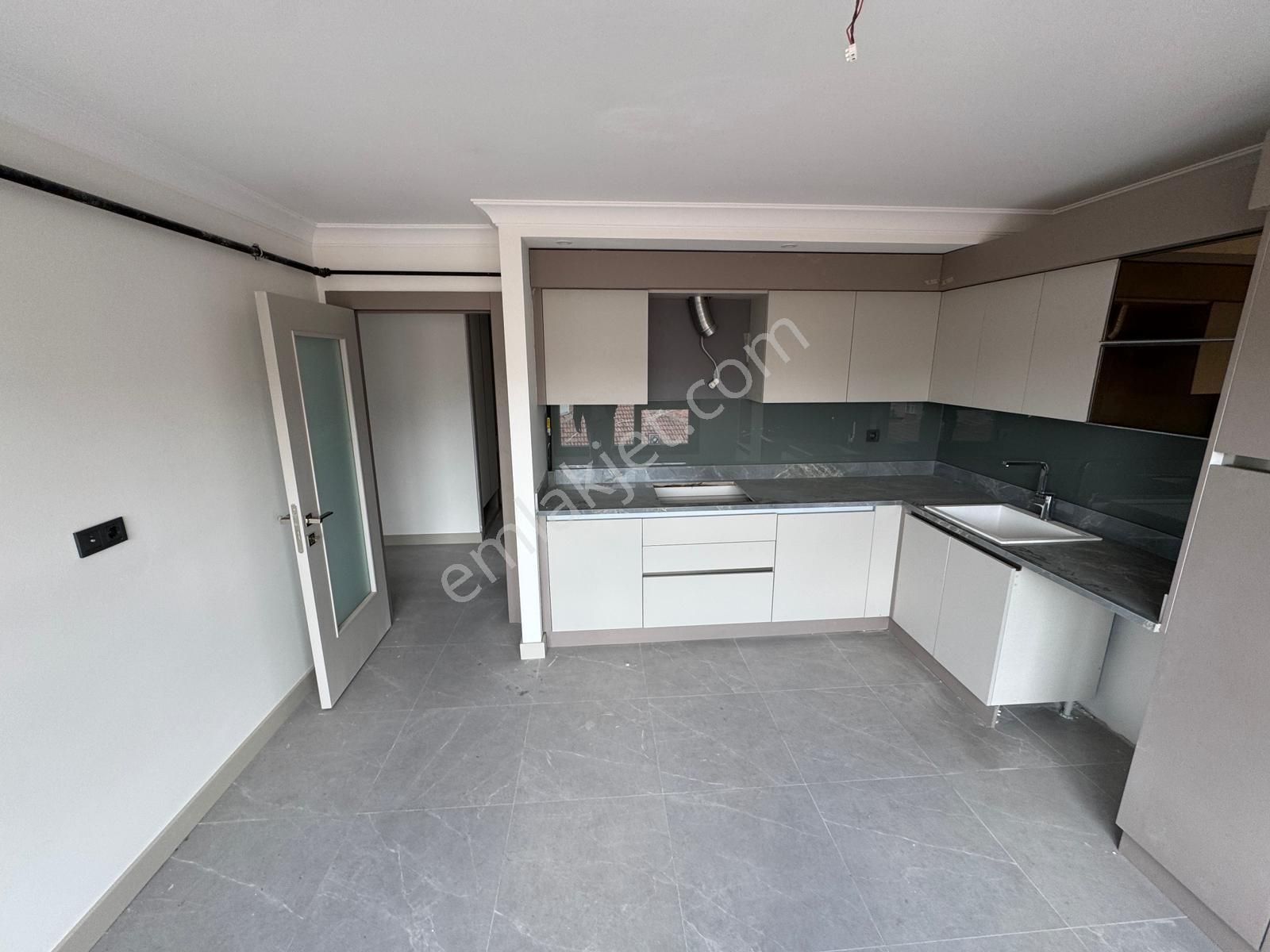 Yunus Emre Mah. Ultra Lüx Yapılı Teraslı 4+1 Satılık Dubleks - Görsel 2