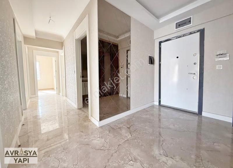 Kod 3270 Yunusemre Mah. Oturuma Hazır Ara Kat 2+1 Daire - Görsel 11