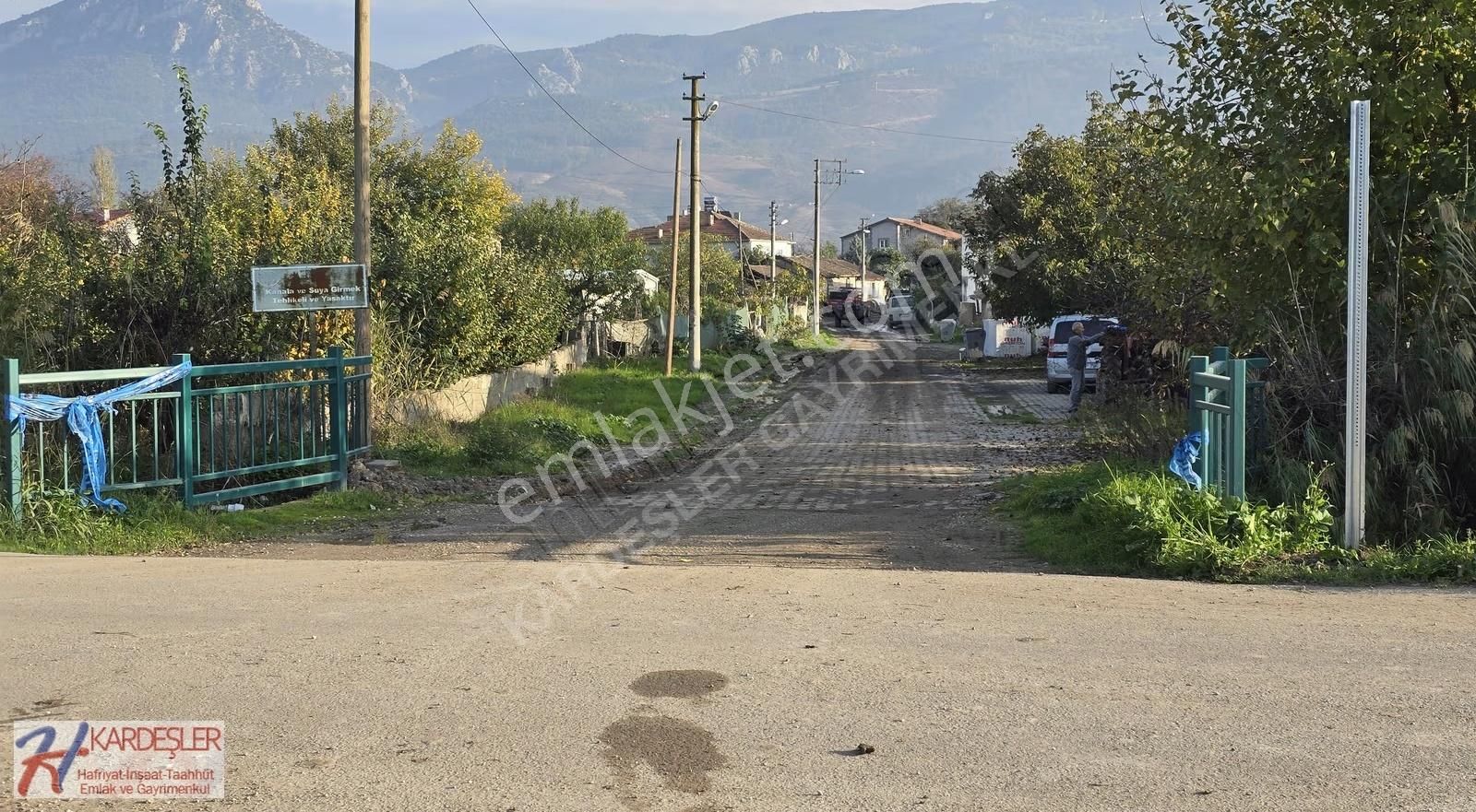 Sakarya Pamukova Çardak Mah. Yatırımlık Verimli Arazi Mah.400 Mt - Görsel 21