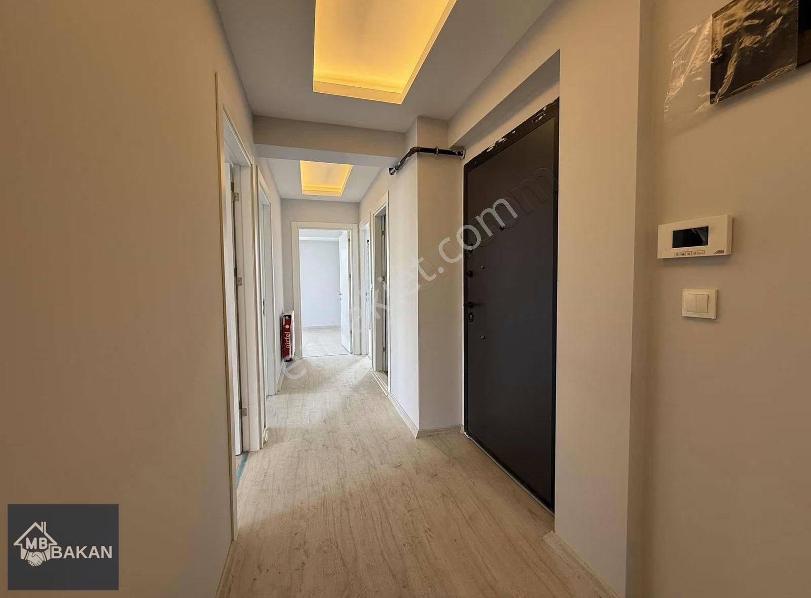 Bakan' Dan Havuzlu Sitede 2+1 Fırsat Daire - Görsel 19