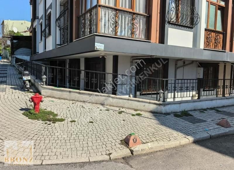 Emar Avm' Nin Çok Yakını Metro-metrobüse 10dk. Yürüme 2+1 B.katı - Görsel 6