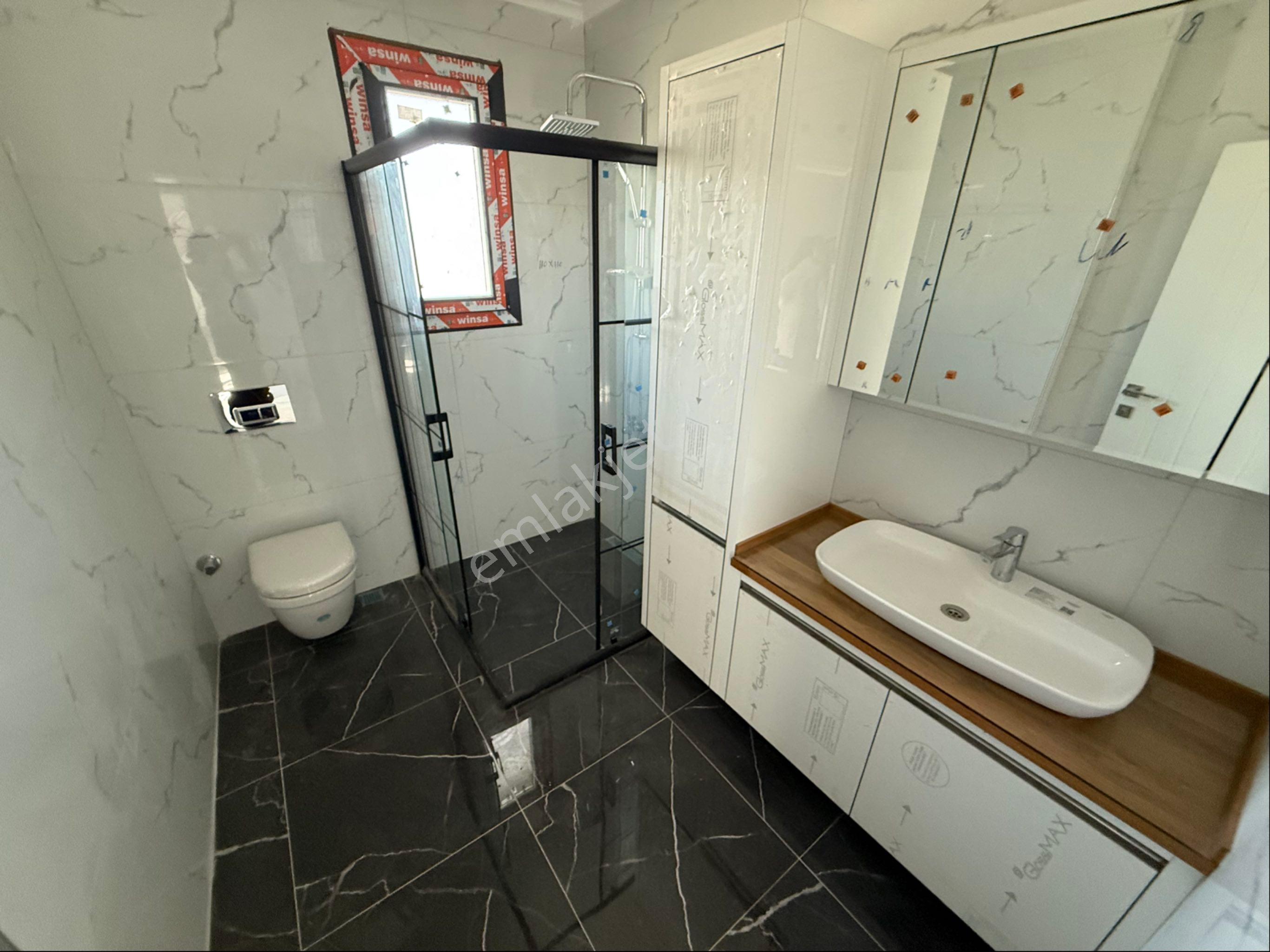 Kale Gayrimenkul’den Güre’de Havuzlu 5+1 Müstakil Satılık Villa - Görsel 18