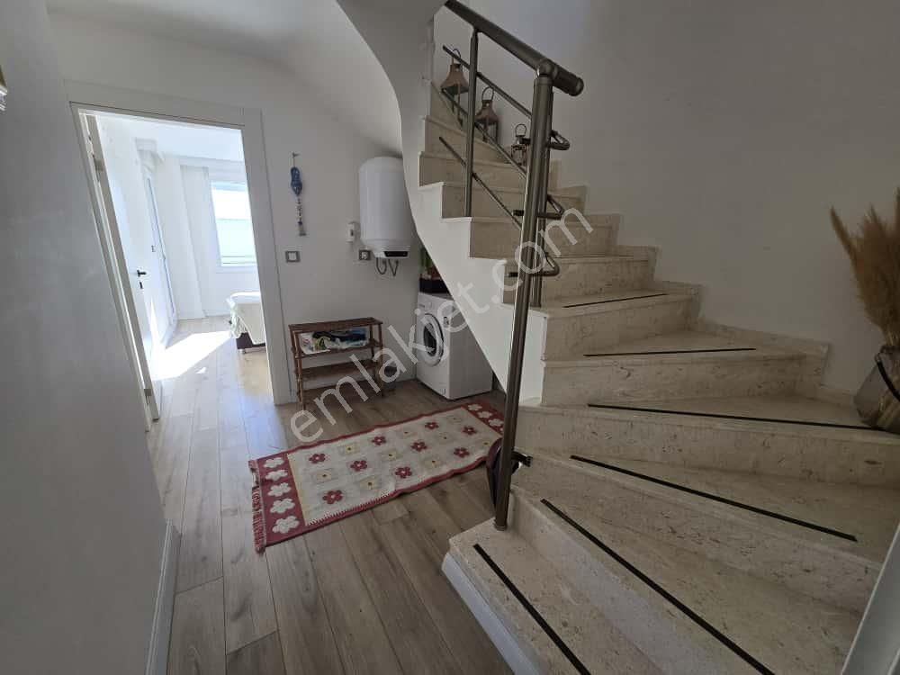 Akbük Deniz Manzaralı - Bahçe Kullanım Alanlı 3+1 Dubleks - Görsel 10