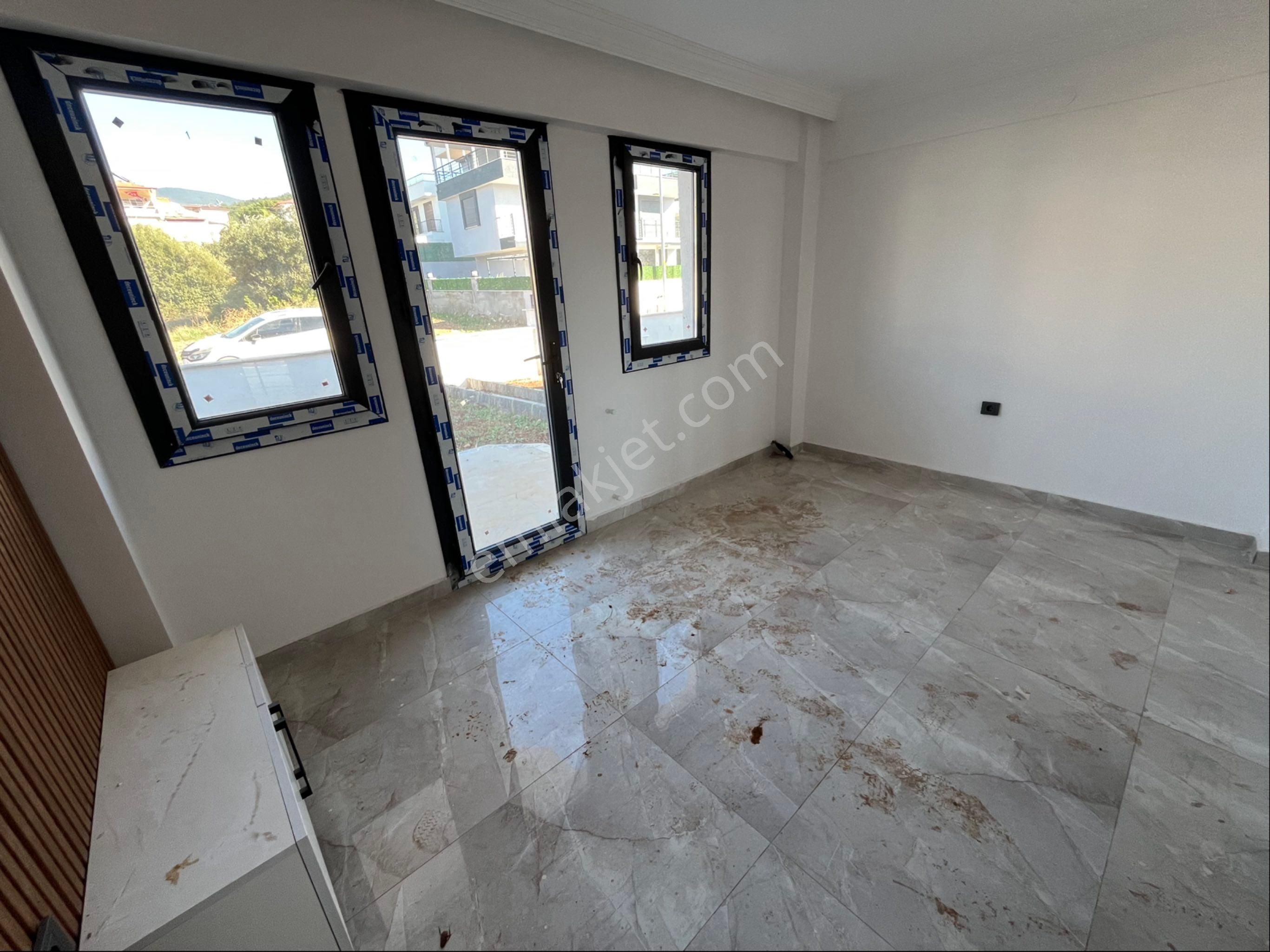 Zirve Gayrimenkul'den Daire Fiyatına Bahçeli Sıfır Bitişik Nizam Villa - Görsel 18