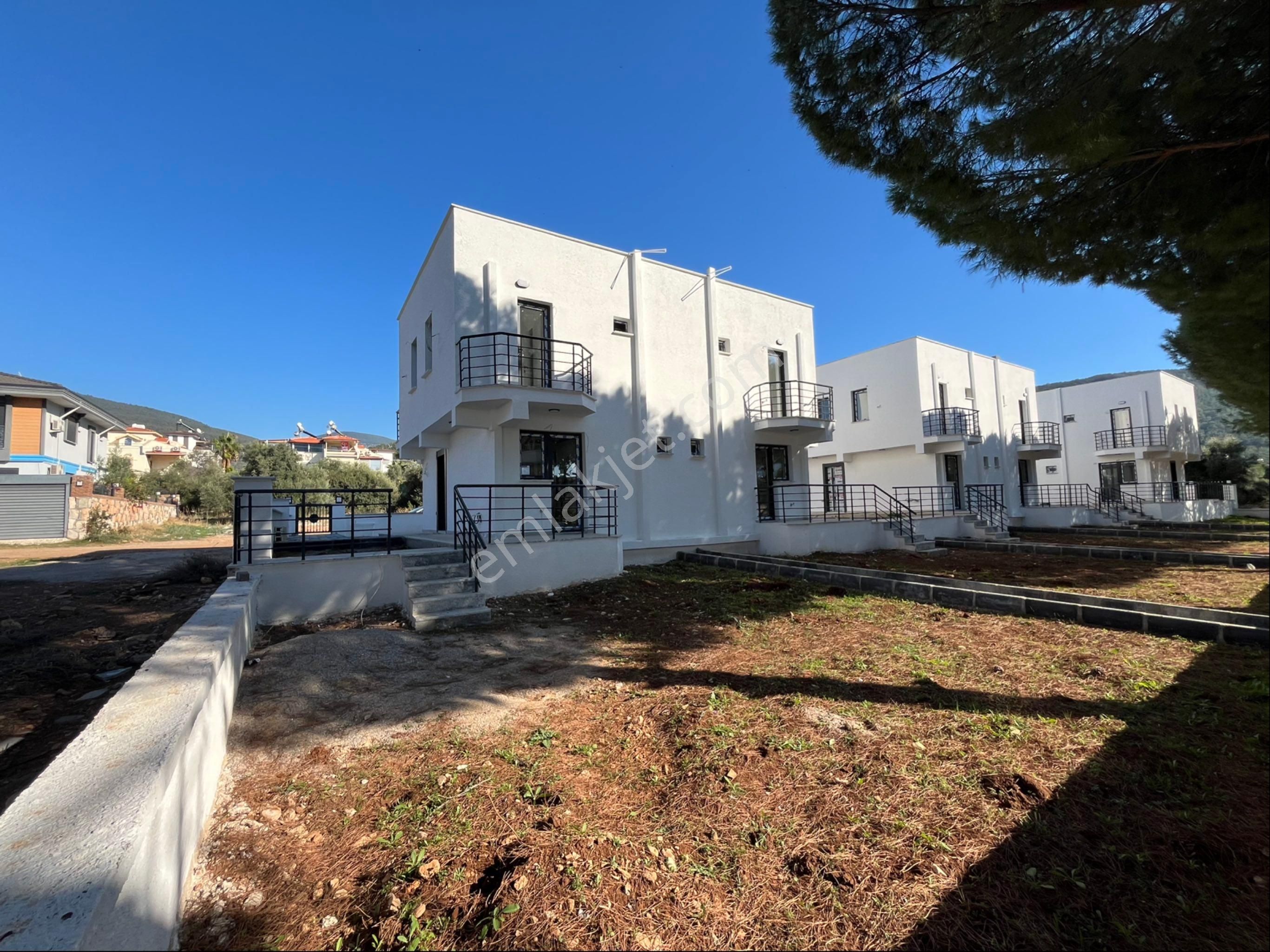 Zirve Gayrimenkul'den Daire Fiyatına Bahçeli Sıfır Bitişik Nizam Villa - Görsel 10