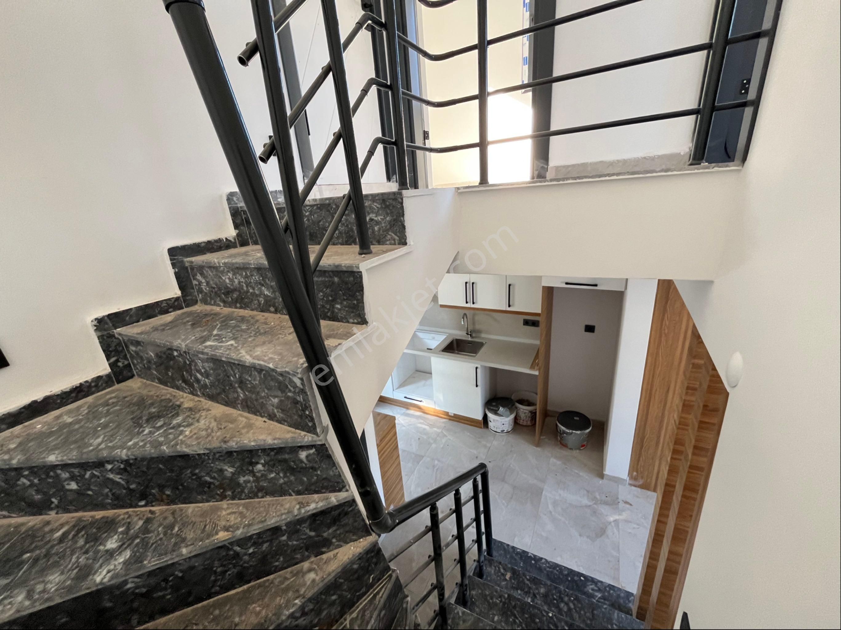 Zirve Gayrimenkul'den Daire Fiyatına Bahçeli Sıfır Bitişik Nizam Villa - Görsel 25