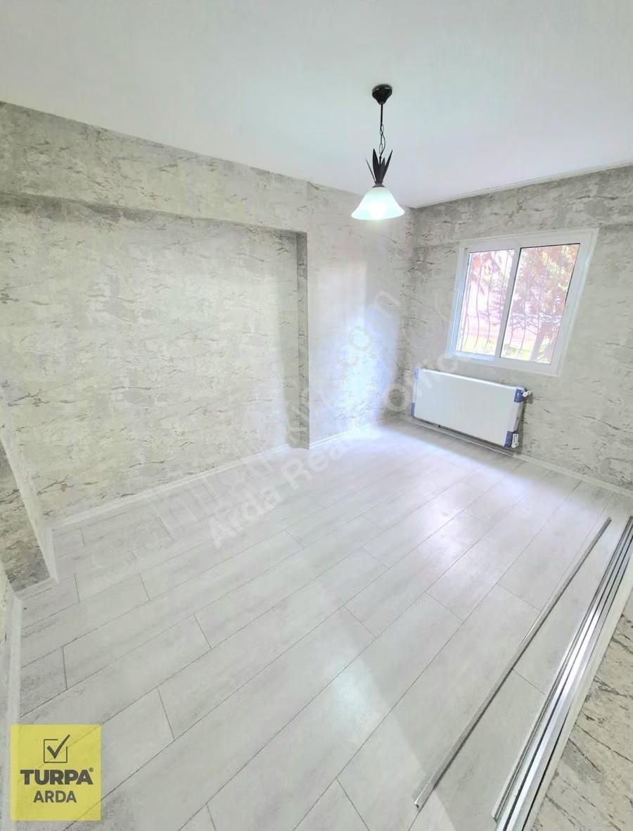 Zübeyde Hanım Komple Yapılı Ultura Lüks Daire 3+1 139 M2 - Görsel 13