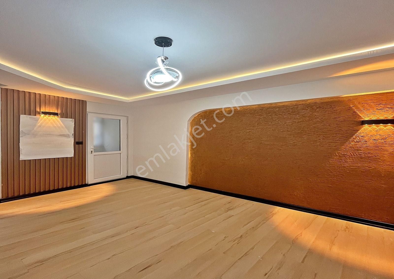 Metrobüse 5 Dk Dekorlu Kelepir Genişm2 Arakat Satılık 2+1 Daire - Görsel 26