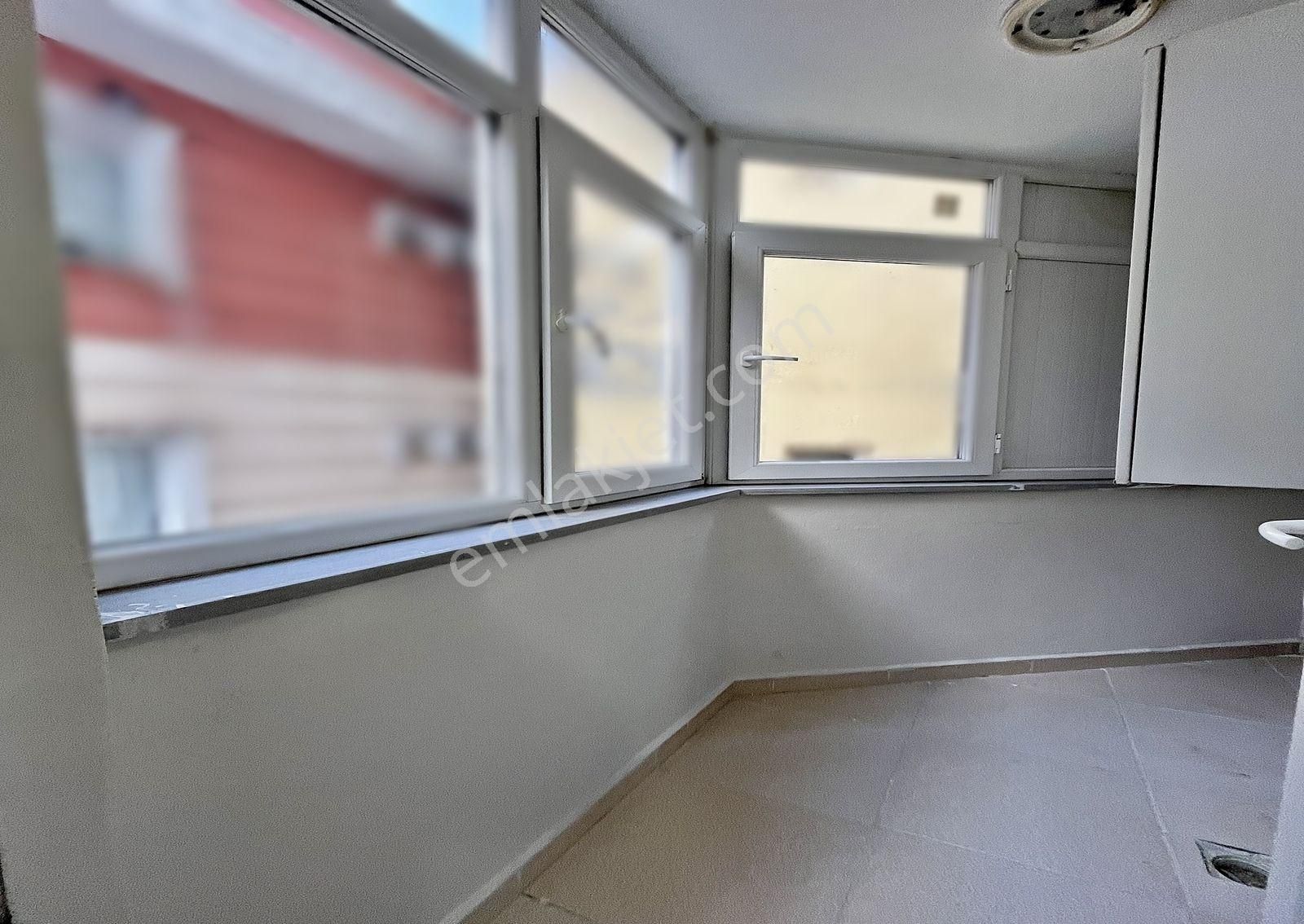 Metrobüse 5 Dk Dekorlu Kelepir Genişm2 Arakat Satılık 2+1 Daire - Görsel 13