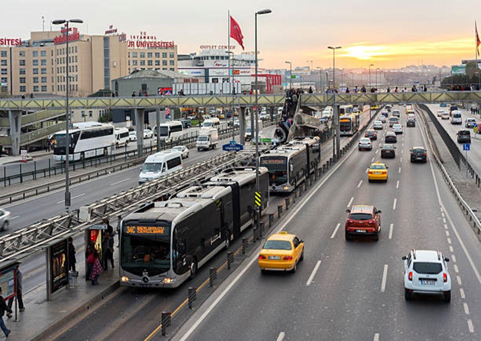 Metrobüse 5 Dk Dekorlu Kelepir Genişm2 Arakat Satılık 2+1 Daire - Görsel 19