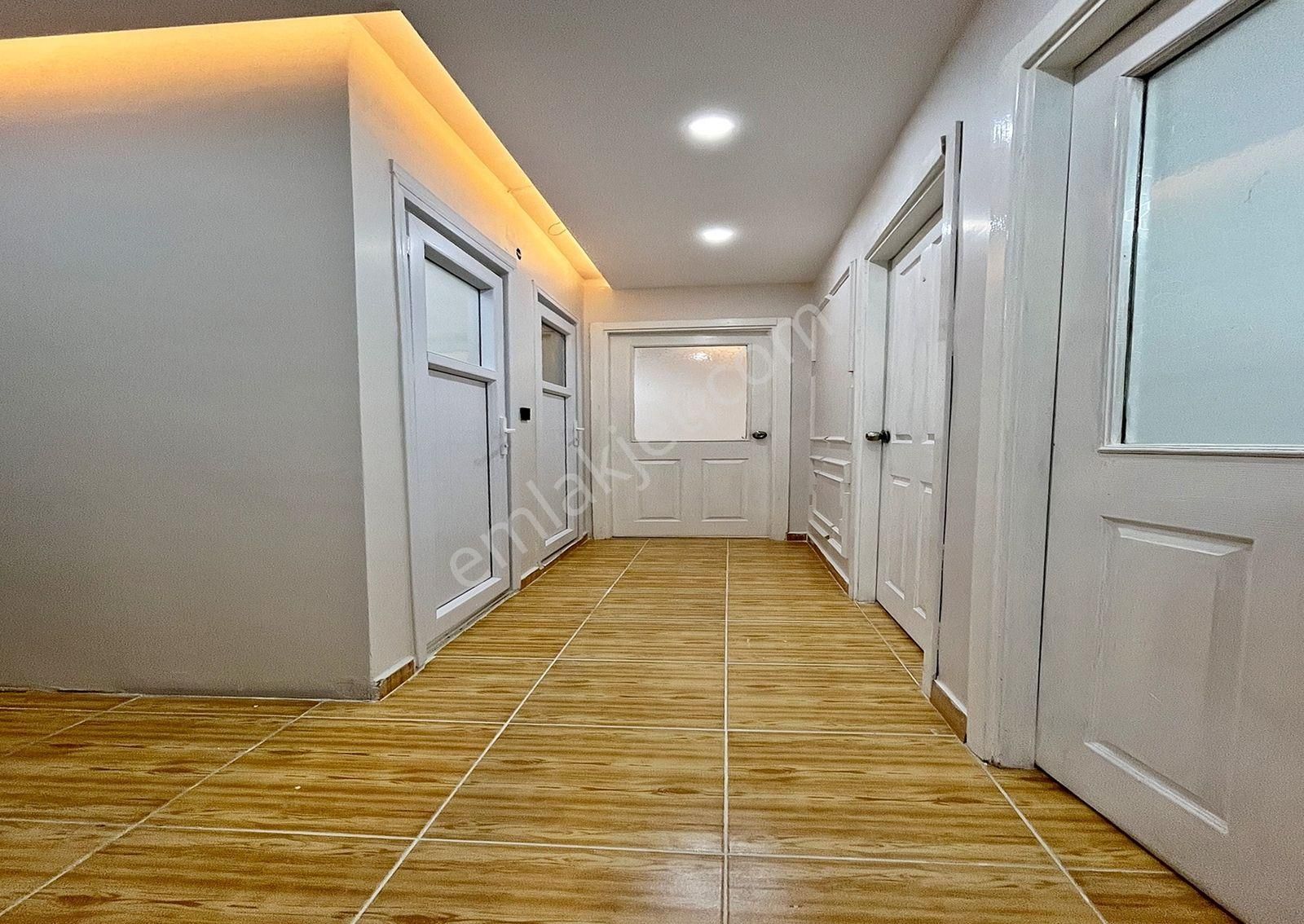 Metrobüse 5 Dk Dekorlu Kelepir Genişm2 Arakat Satılık 2+1 Daire - Görsel 27