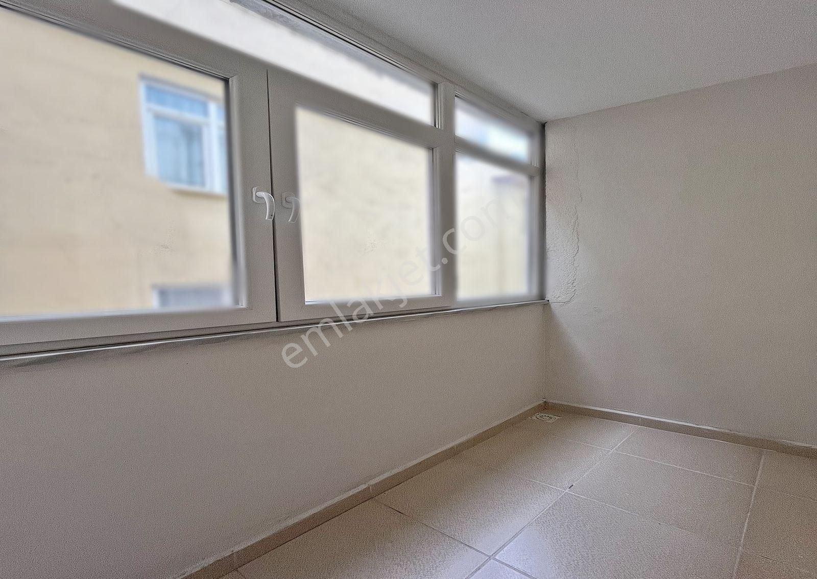 Metrobüse 5 Dk Dekorlu Kelepir Genişm2 Arakat Satılık 2+1 Daire - Görsel 12