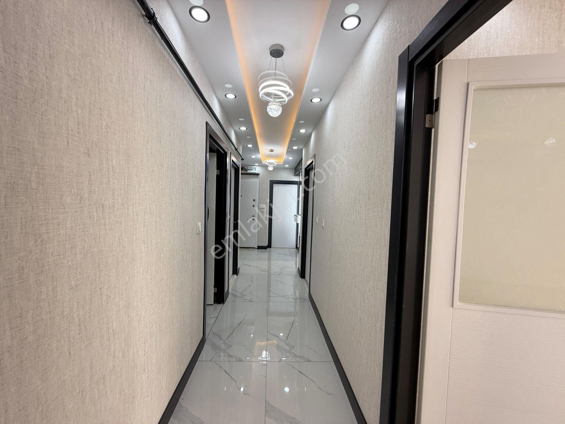 Öz'maşallah.dan Keçiören Karakaya Da Asansörlü Katta 3+1 - Görsel 13