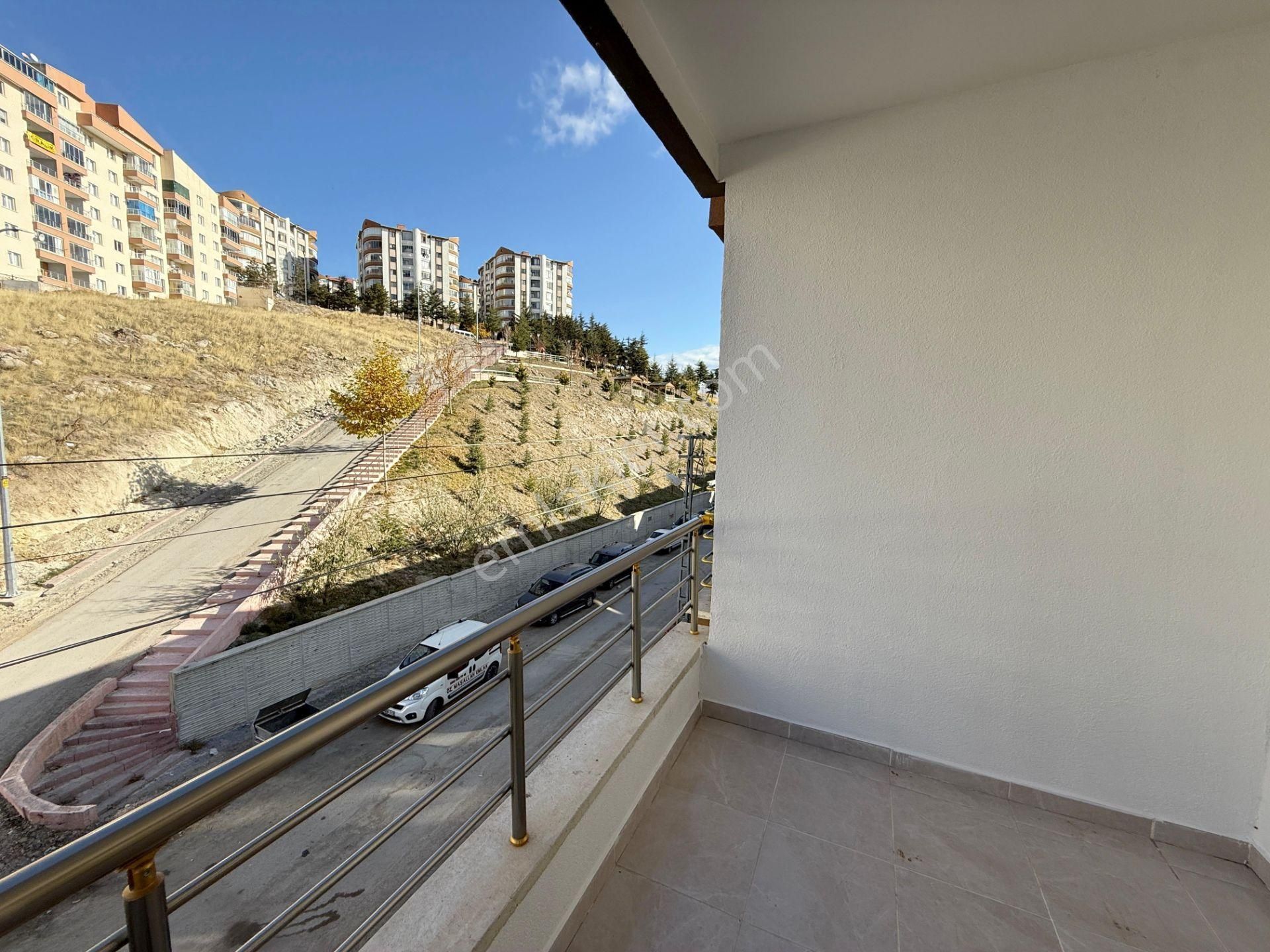 Öz'maşallah.dan Keçiören Karakaya Da Asansörlü Katta 3+1 - Görsel 11