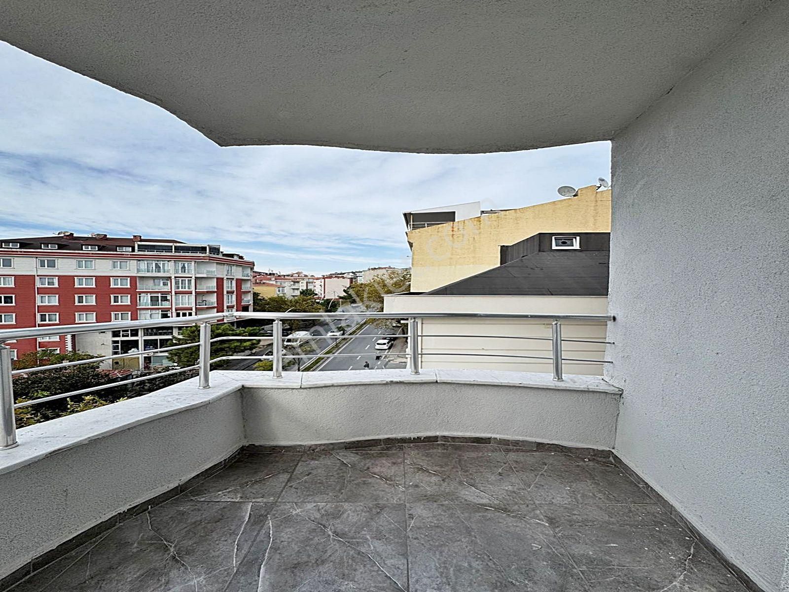 Cadde34 Yapı'dan Adnan Kahveci'de 3+1 Ebeveyn Banyolu Çift Balkonlu Krediye Uygun Satılık Daire!!! - Görsel 2