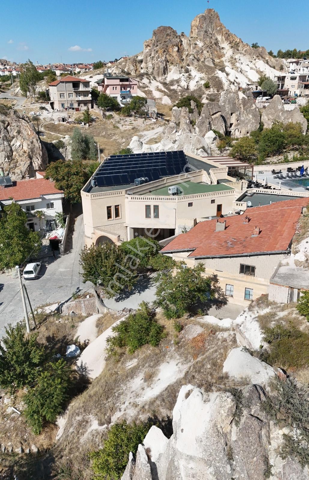 Şanlıbaba Emlak'tan Ortahisar Da Otel Yapımına Uygun Ev Ve Depo