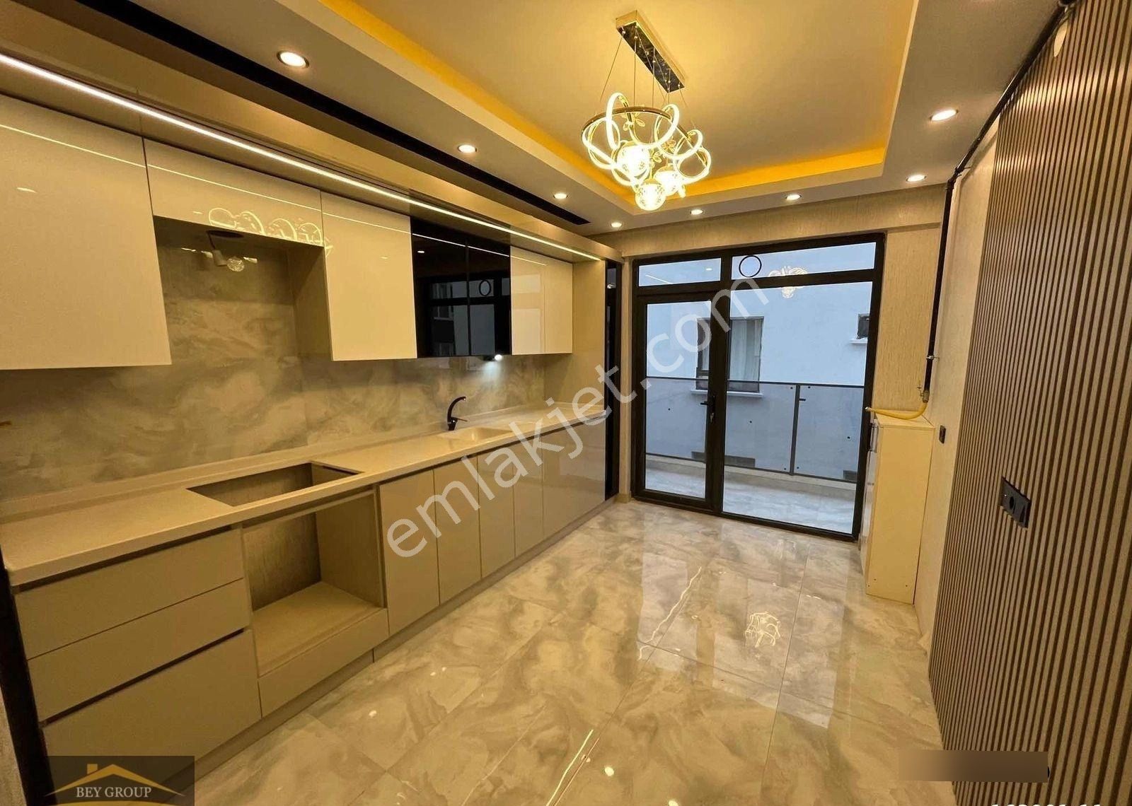 Bağlum Karakaya'da Satılık Ultra Lüks 2+1 Masrafsız 0 Daire - Görsel 12