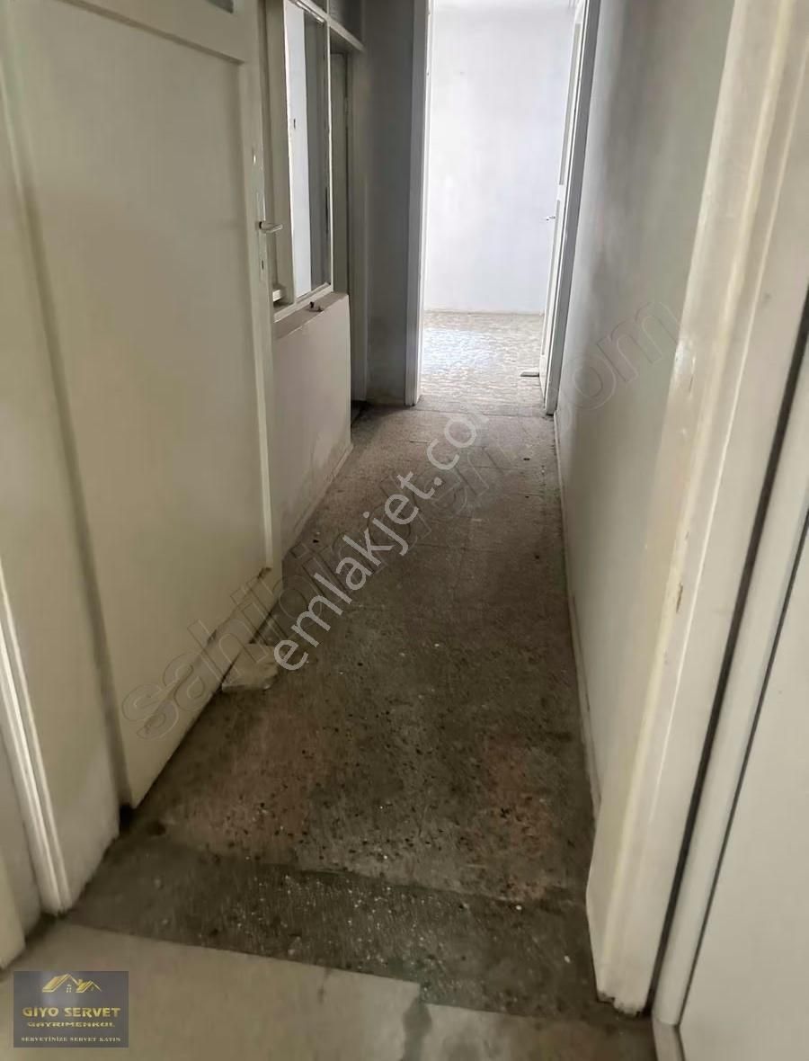 Bayraklı Tepekule Mah Kiralık 1+1 Daire - Görsel 2