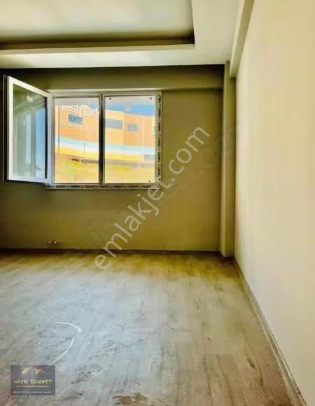 Bayraklı Refik Şevket İnce Mah Satılık Kapalı Mutfak 2+1 Daire - Görsel 12