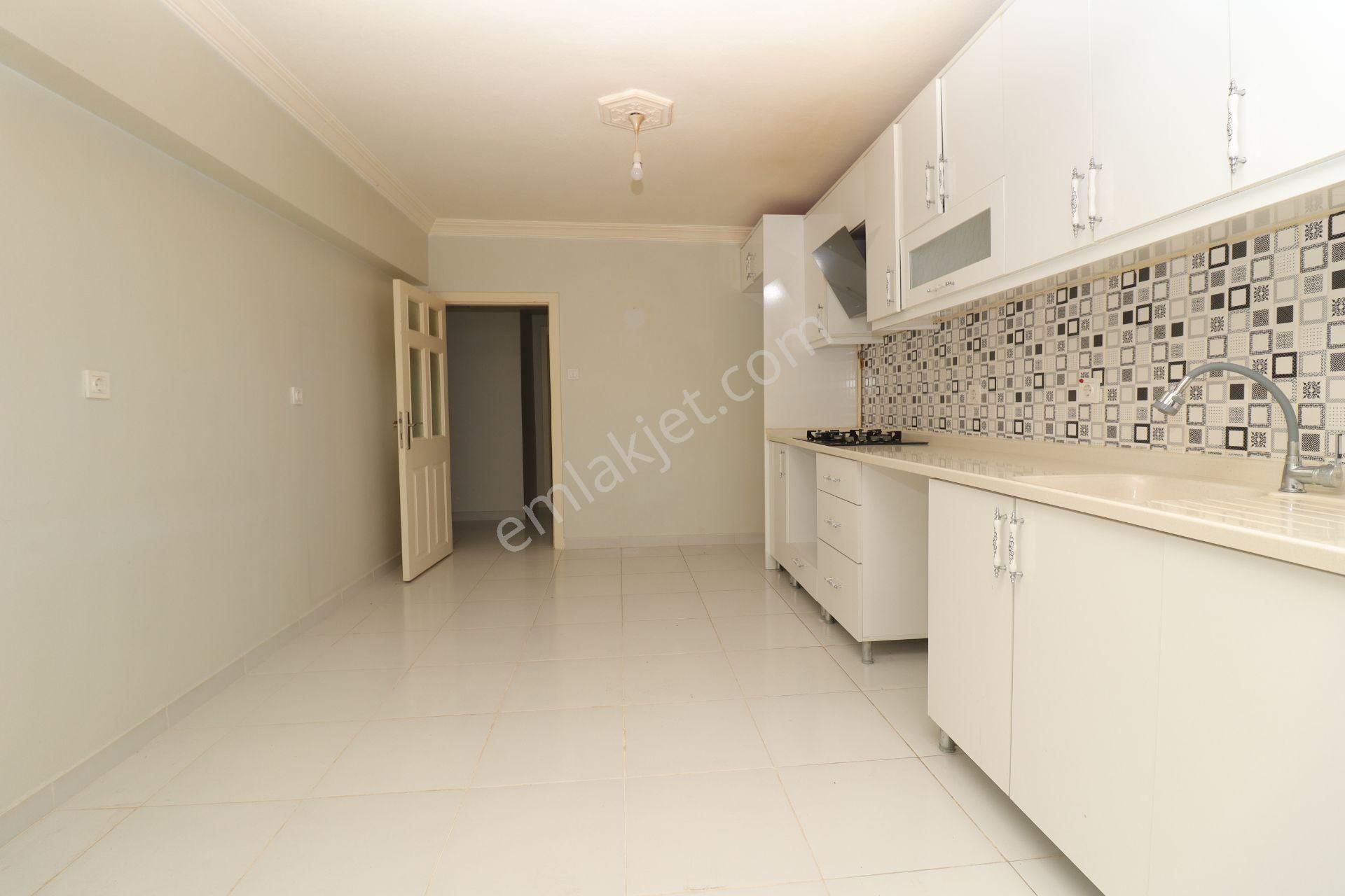 Akif'ten Topçu'da 3+1 Ful Yapılı 1512.cadde Üzeri Geniş Satılık Daire - Görsel 6