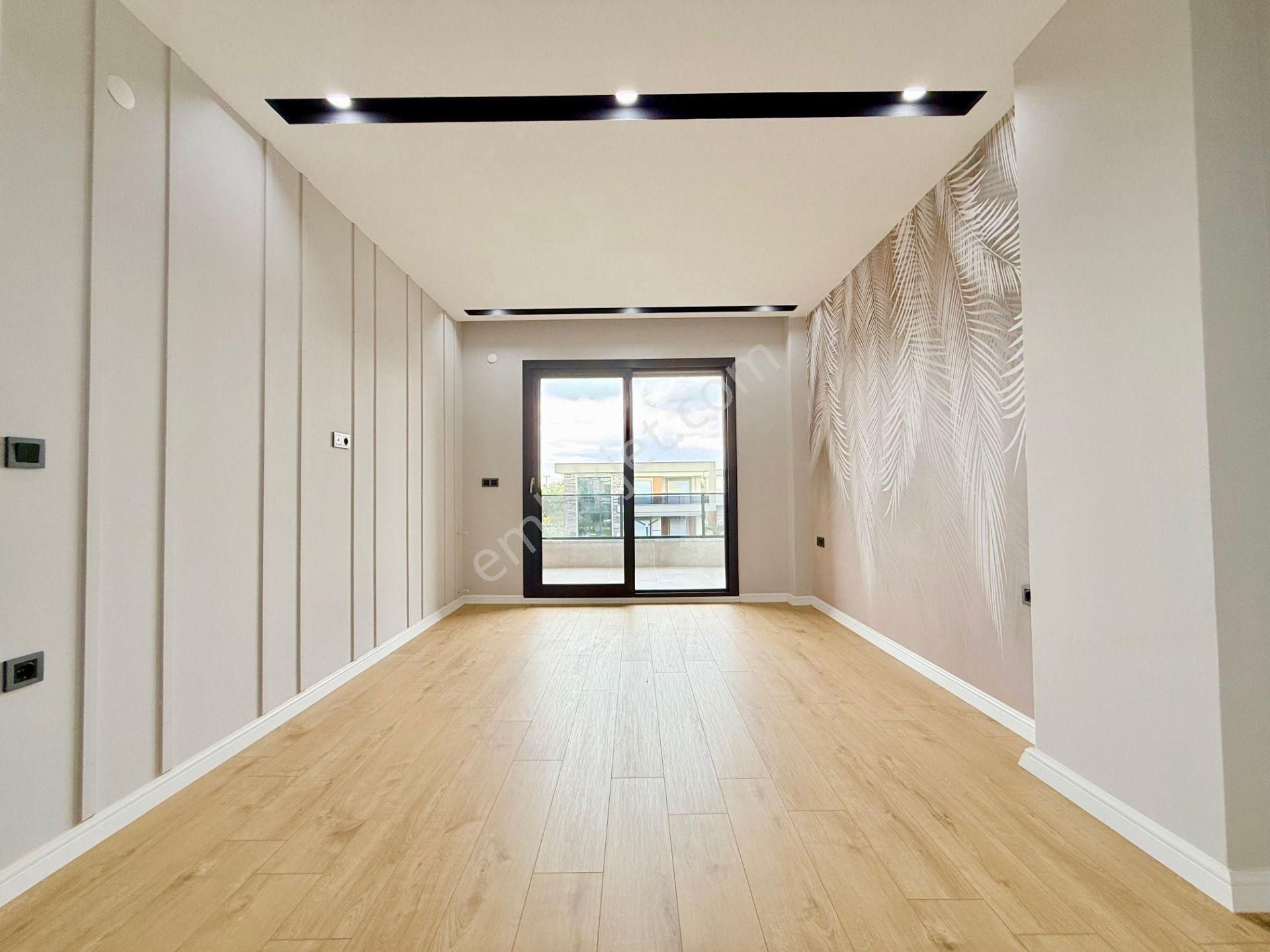 ▶ ▶ Akçay Körfez'den Denize 100 Metre Loft Mimarili Sıfır Satılık 4+1 Müstakil Villa - Görsel 18