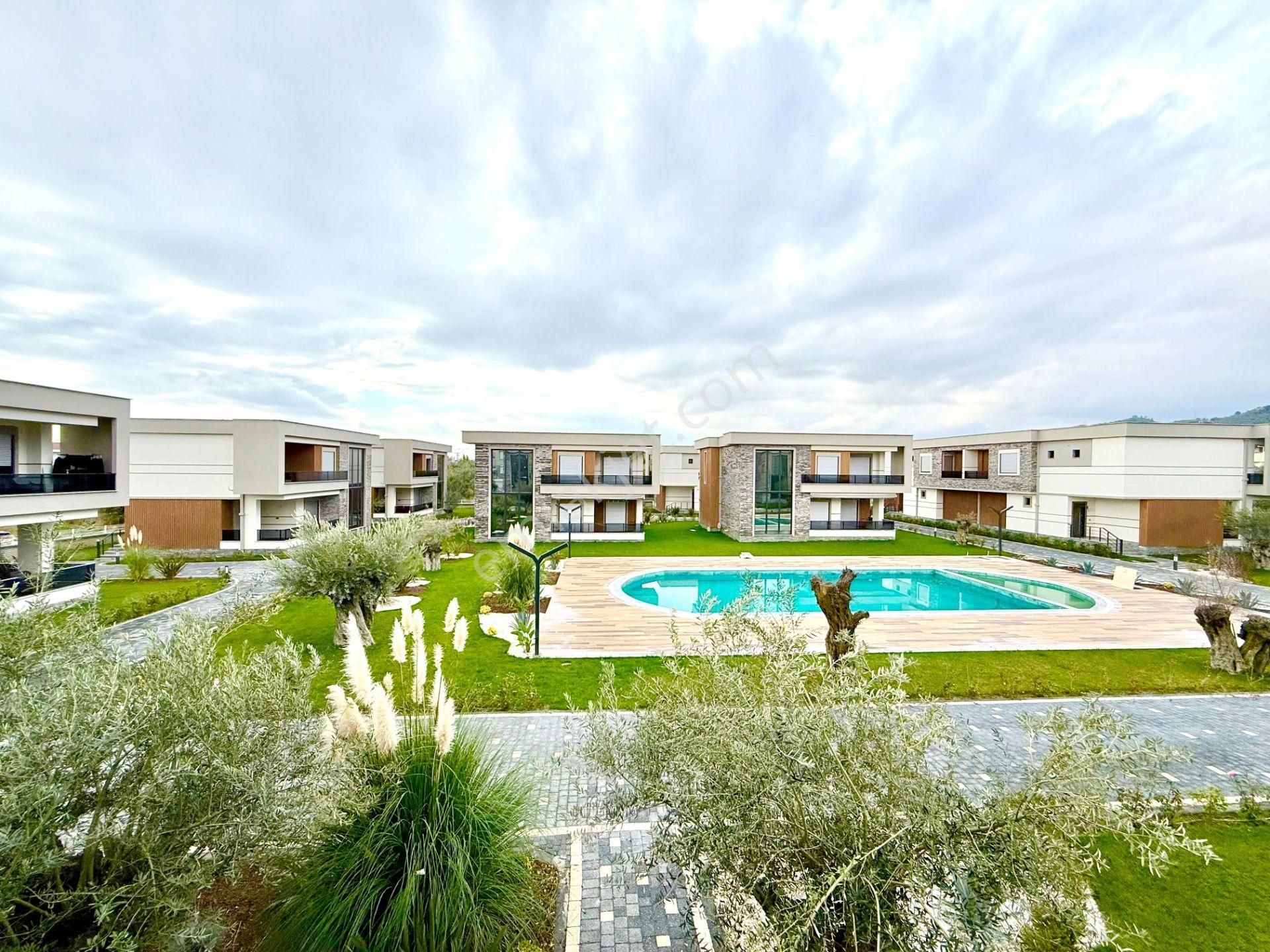 ▶ ▶ Akçay Körfez'den Denize 100 Metre Loft Mimarili Sıfır Satılık 4+1 Müstakil Villa - Görsel 2