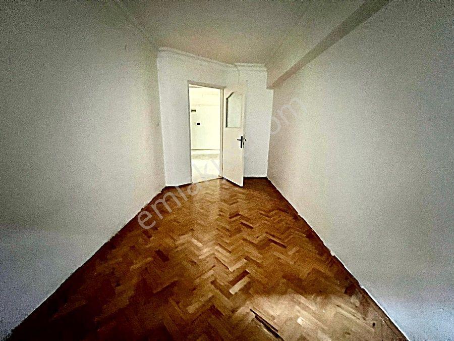 Kuşcağız Mahallesi'nde Cadde Üzerinde 3+1 Daire! - Görsel 10