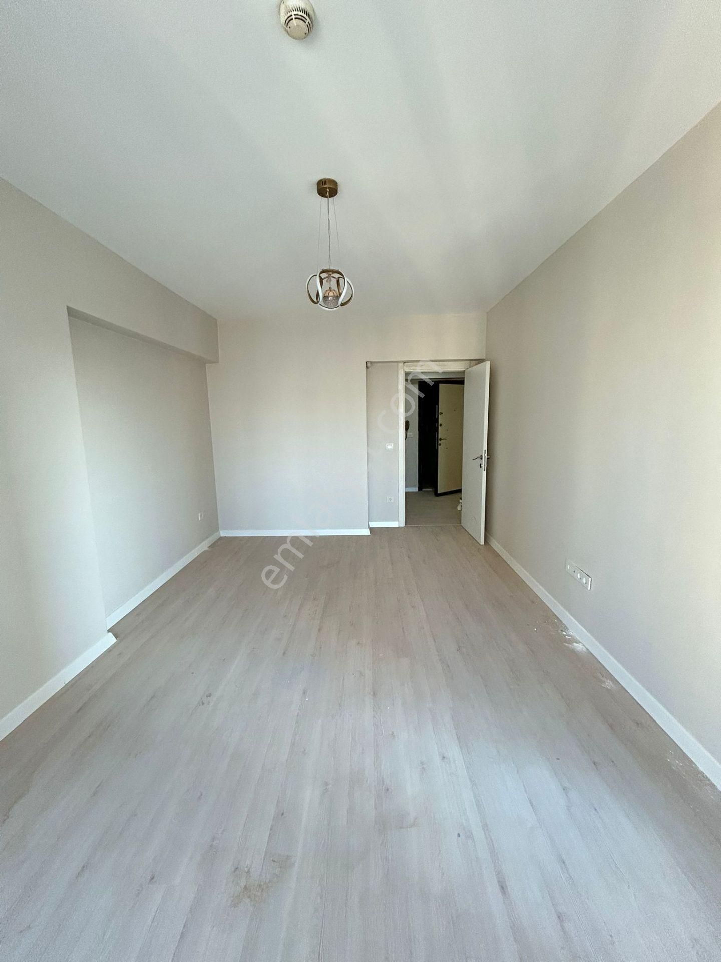 Ana Cadde Üzeri Devlet Hastanesine Yakın 2+1 Kiralık Balkonlu Daire - Görsel 3