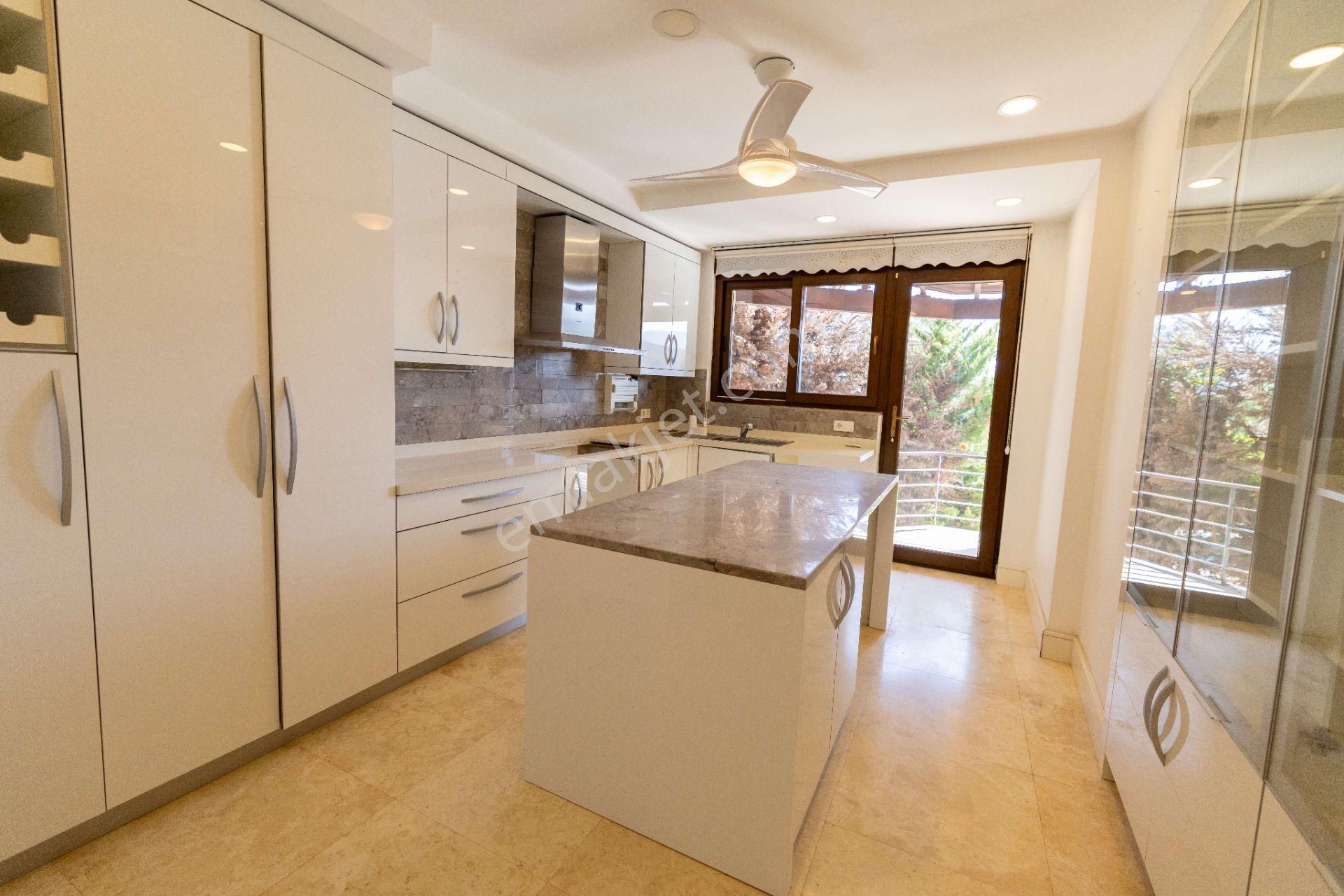 Bodrum Türkbükü Deniz Manzaralı Satılık Villa - Görsel 4