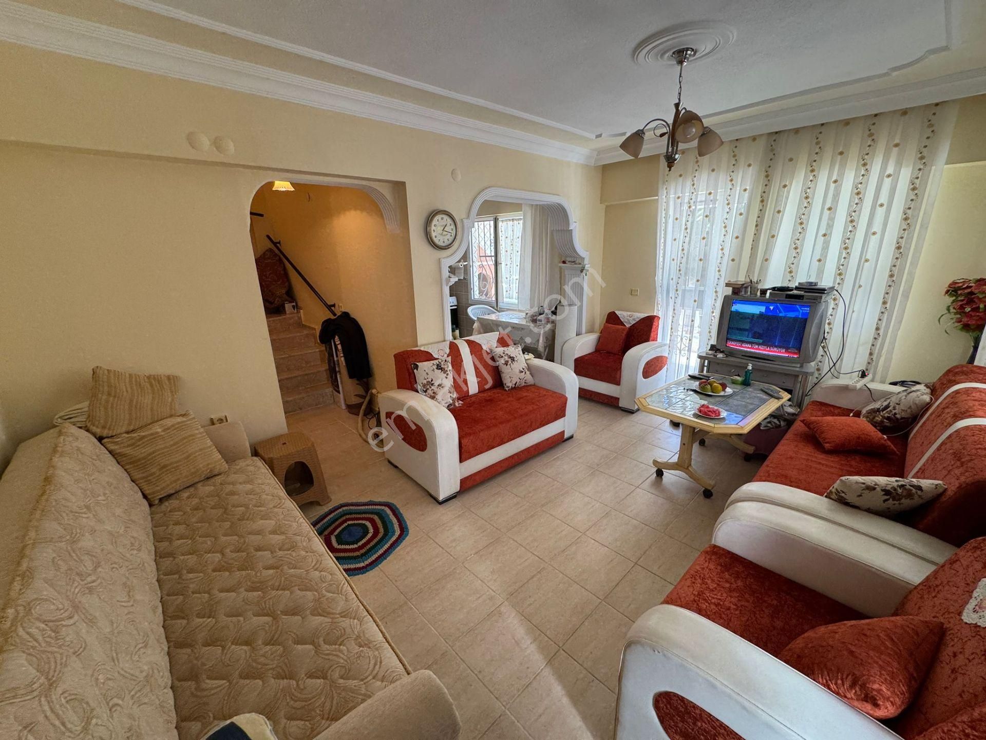 Didim Altınkum’da Denize Yürüme Mesafesinde 3+1 Eşyalı, Teraslı,ayrı Mutfaklı, Bahçeli Villa - Görsel 8