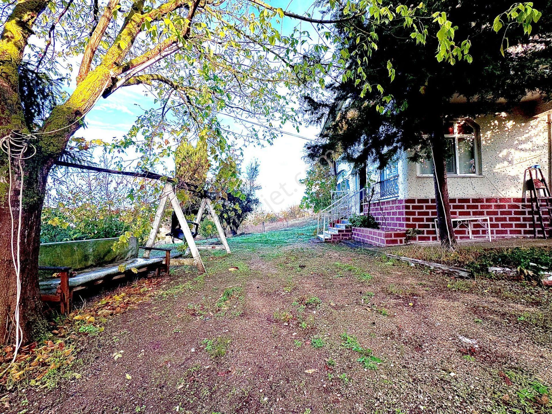 Goldhouse Dan Satılık Yazlıkköy De 6 Dönüm Müstakil Villa Ve Arsa - Görsel 3