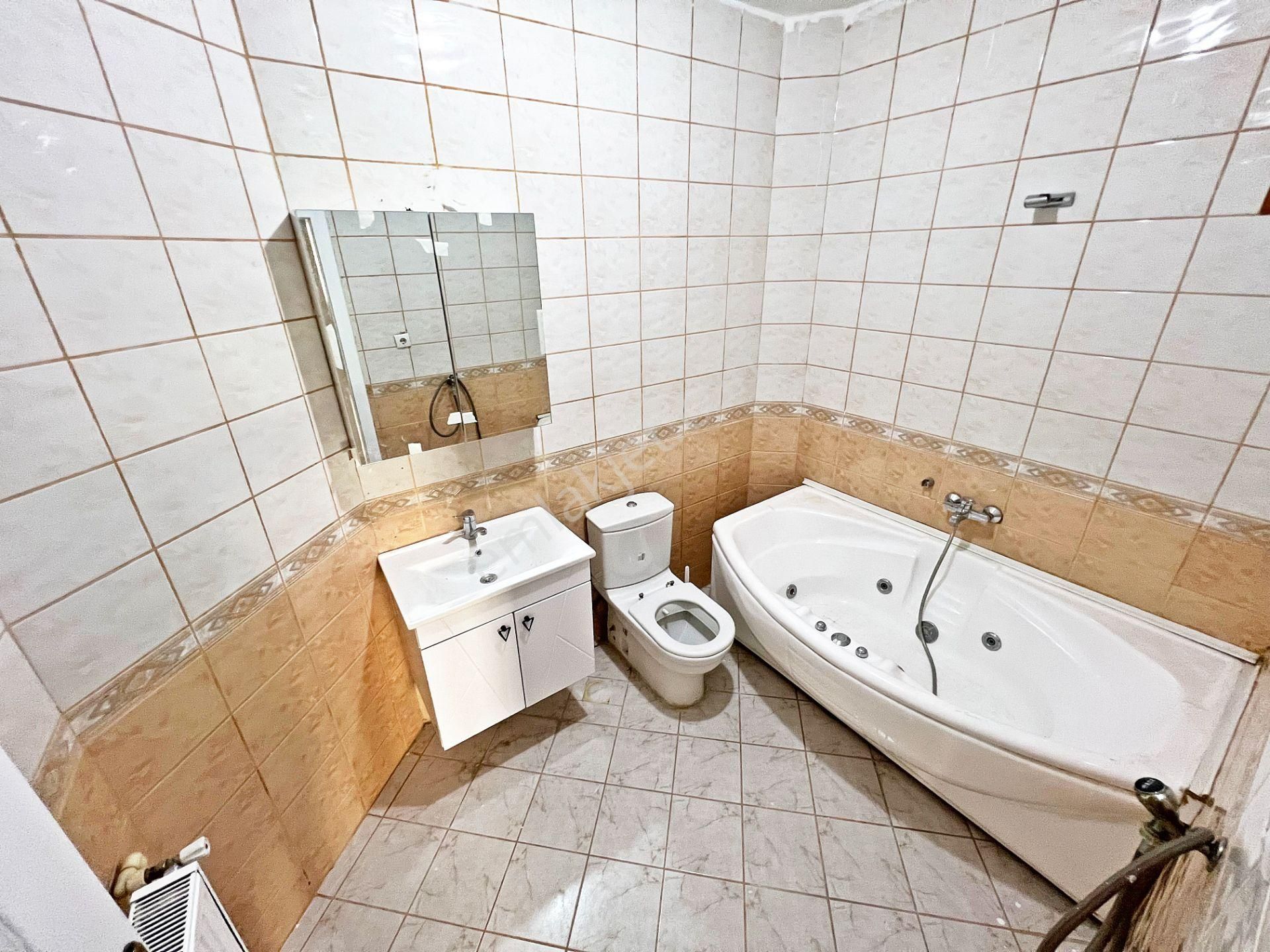 Etlik Şehir Hastanesi Karşısı Yıldız Sitesinde Ebeveyn Banyolu 3+1 Asansörlü 165 M²!! - Görsel 23