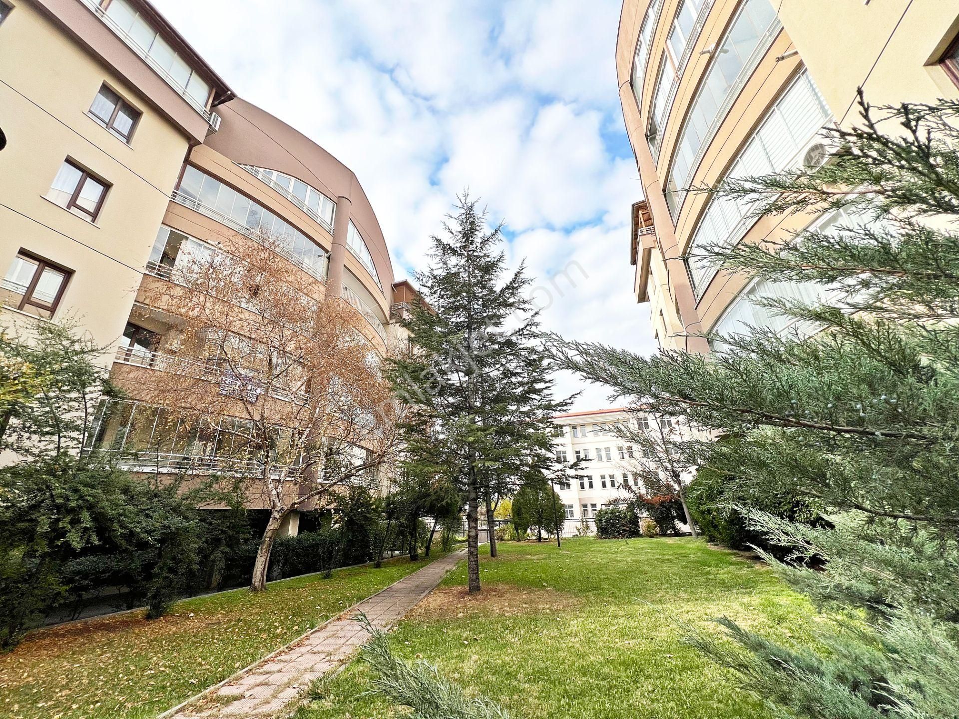 Etlik Şehir Hastanesi Karşısı Yıldız Sitesinde Ebeveyn Banyolu 3+1 Asansörlü 165 M²!! - Görsel 33