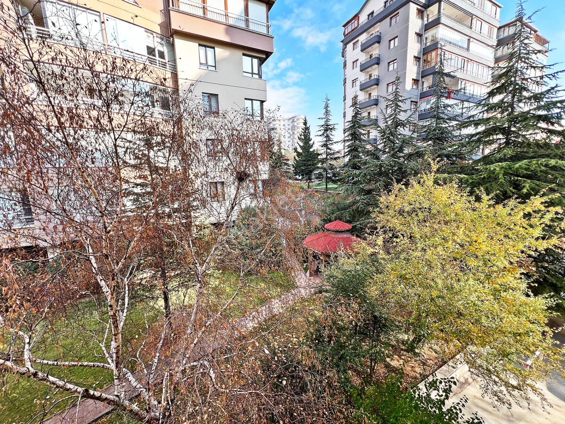 Etlik Şehir Hastanesi Karşısı Yıldız Sitesinde Ebeveyn Banyolu 3+1 Asansörlü 165 M²!! - Görsel 14